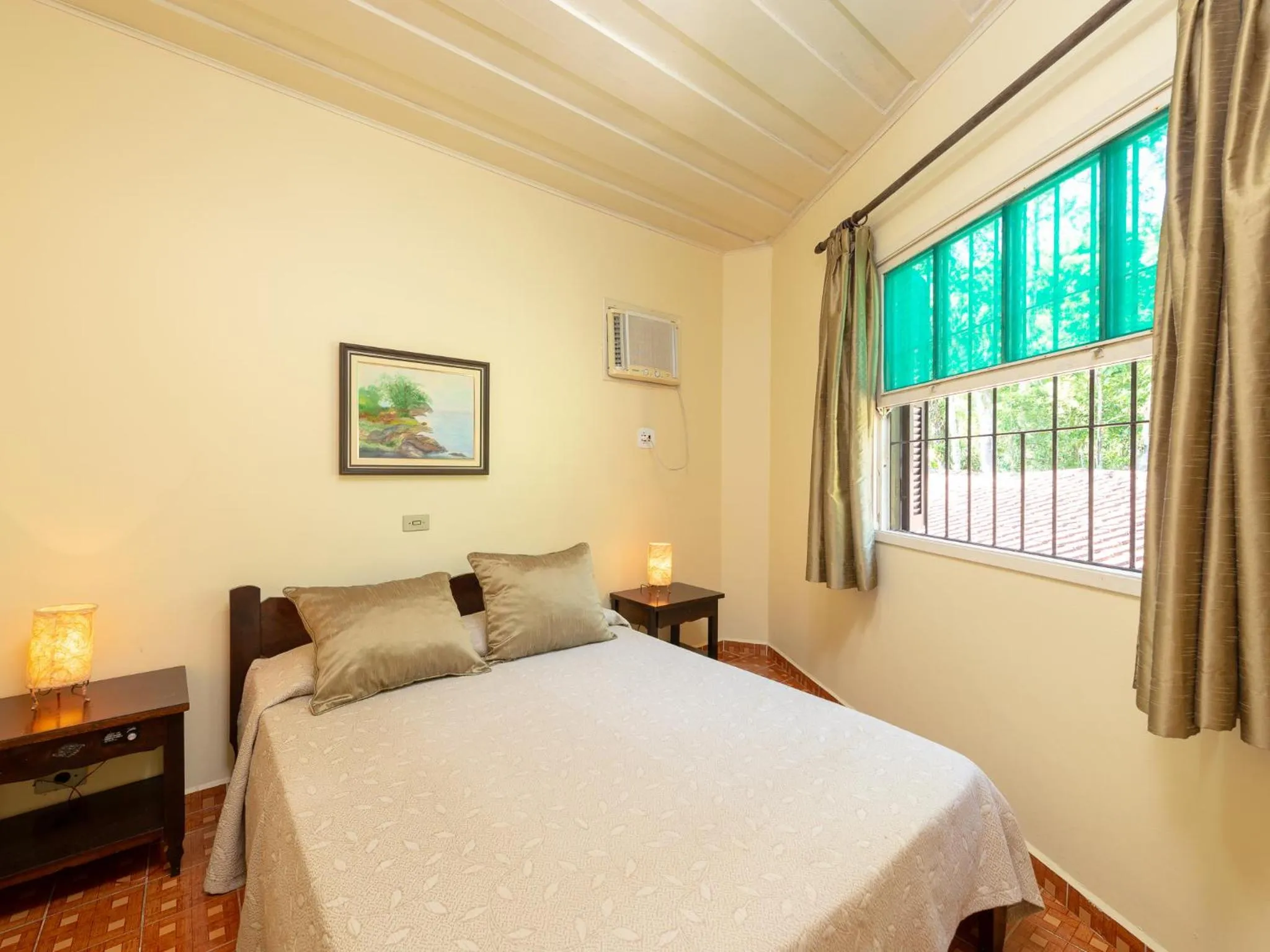 Bed in Hotel Saveiros