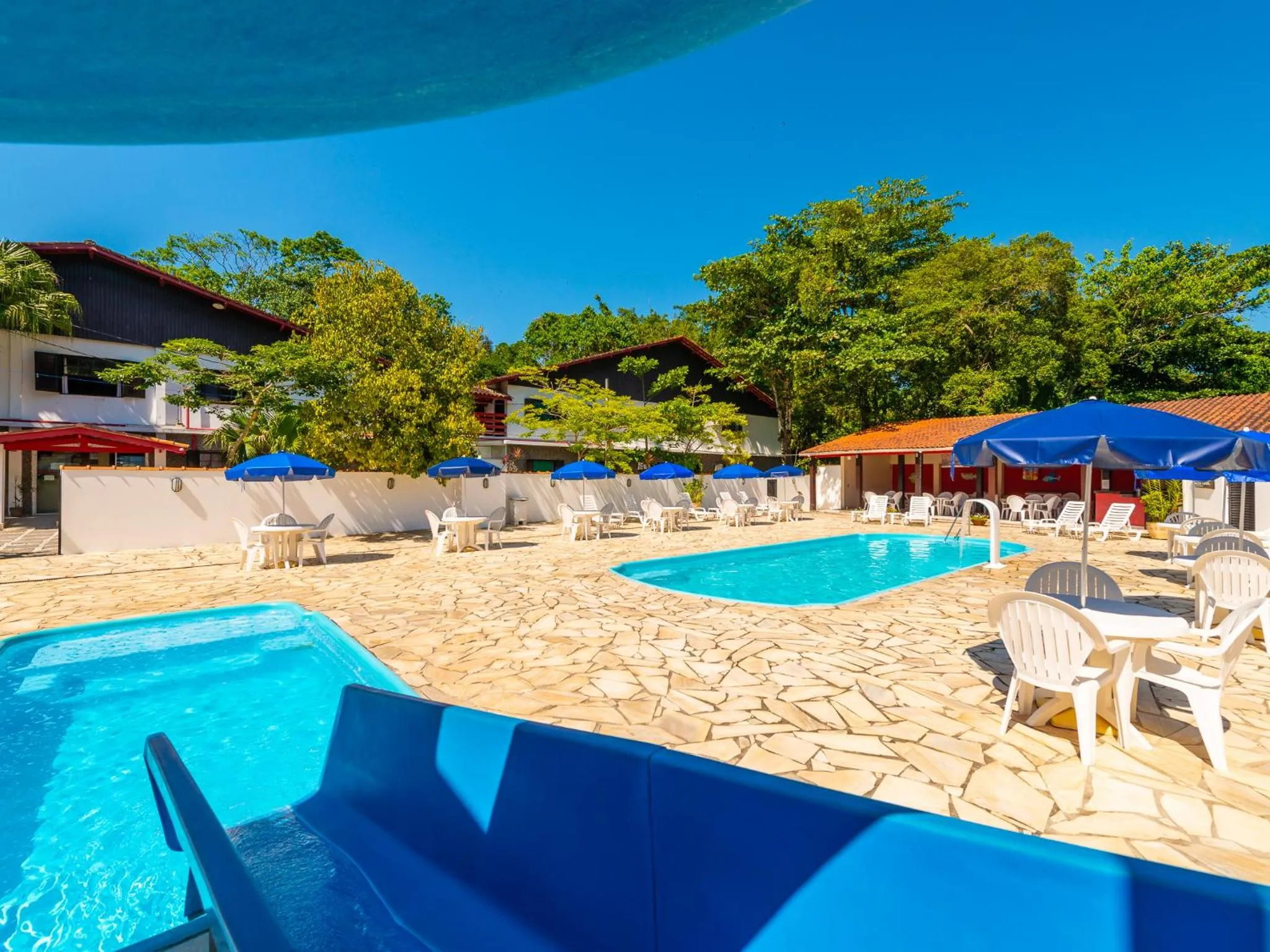 Pool view in Hotel Saveiros