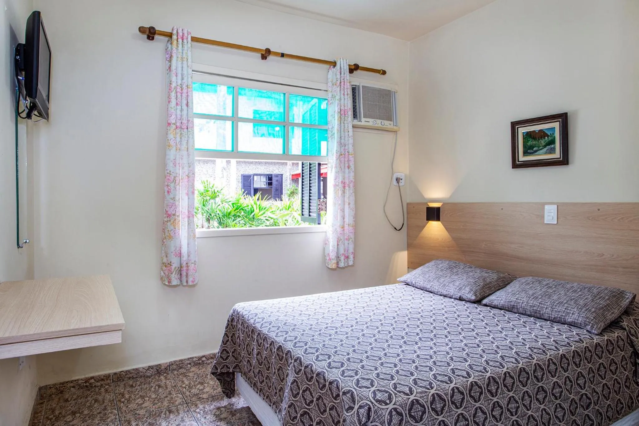 Bed in Hotel Saveiros