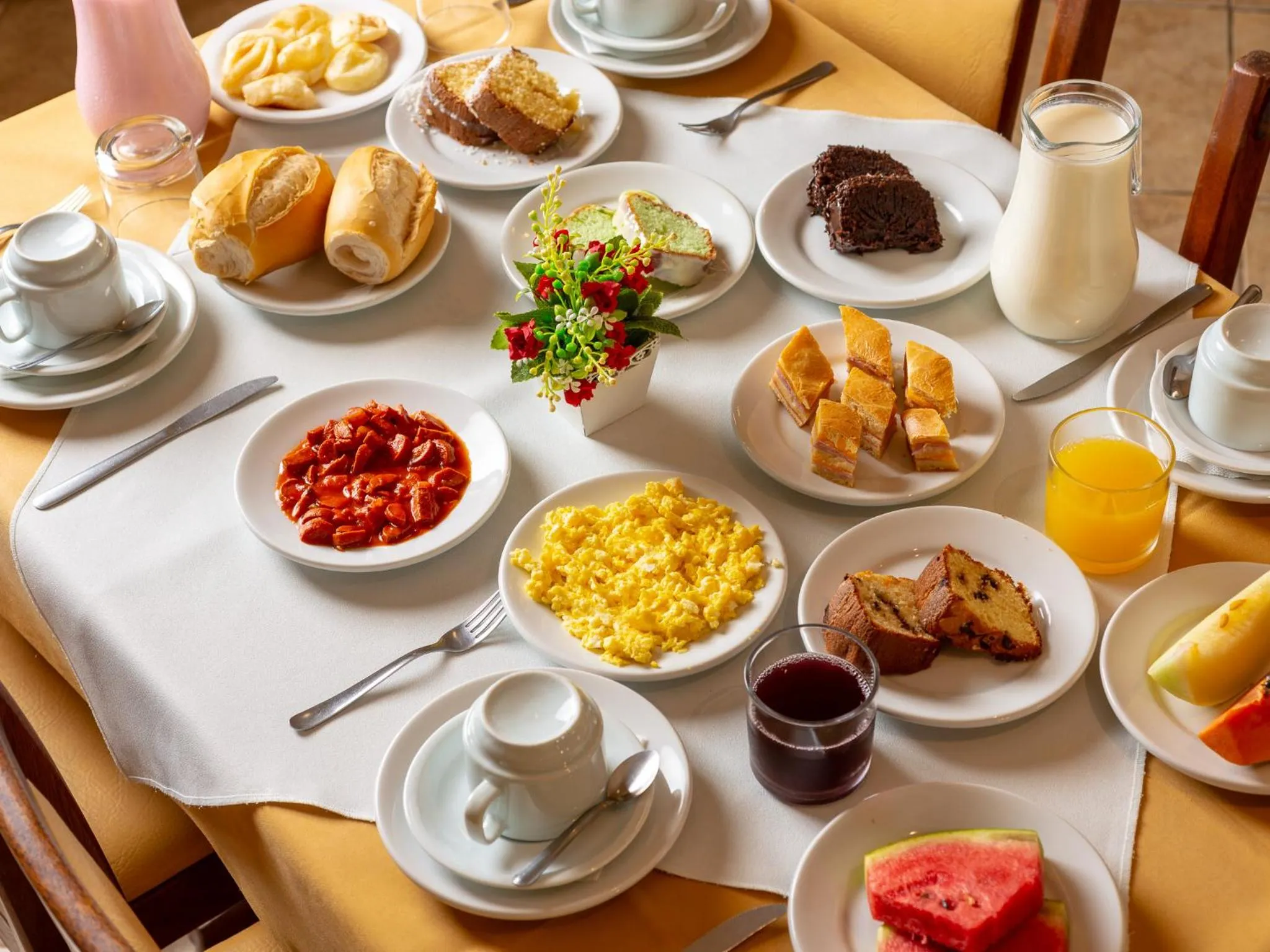 Breakfast in Hotel Saveiros