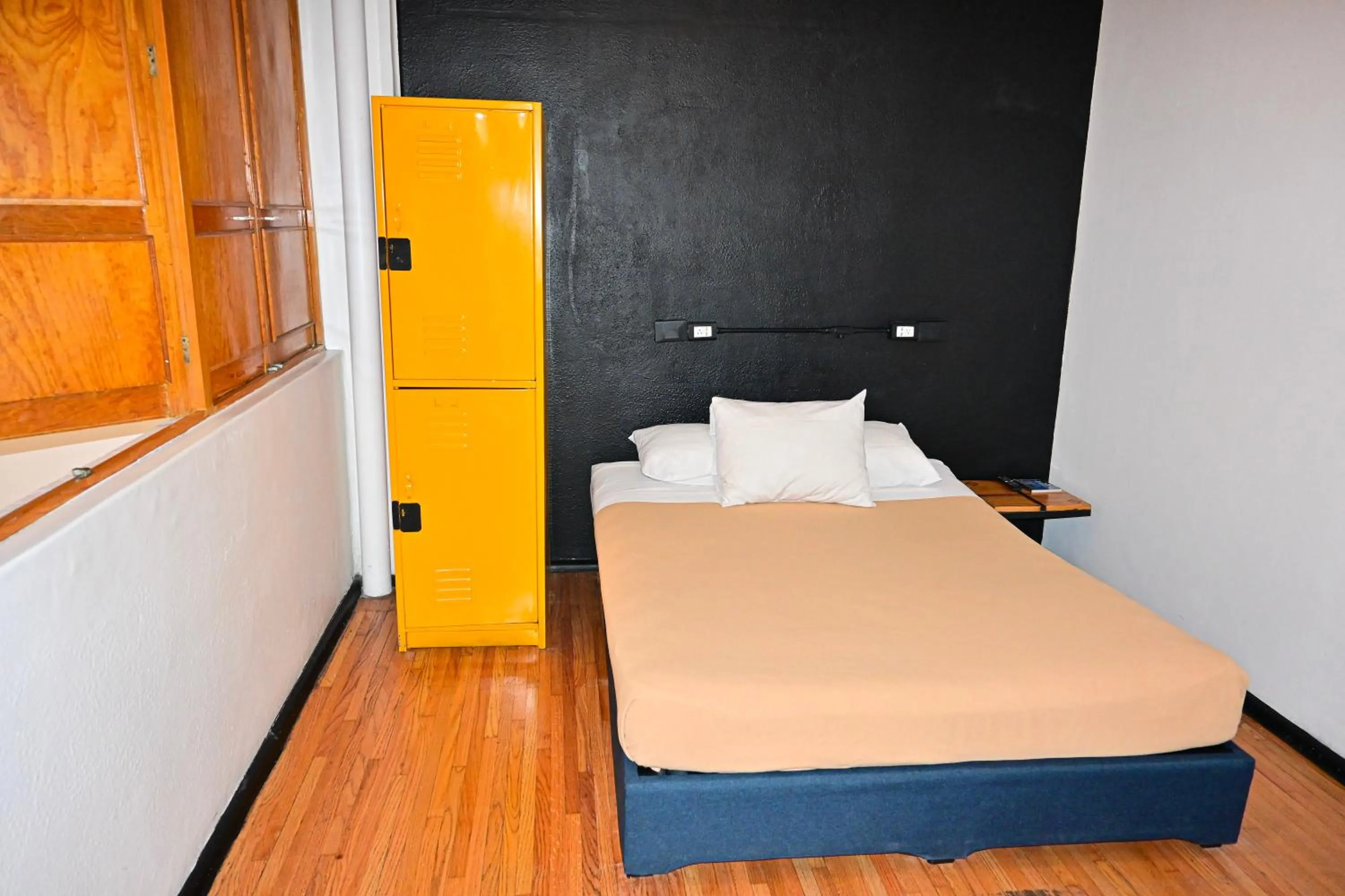 Bed in Hostel Mundo Joven Catedral