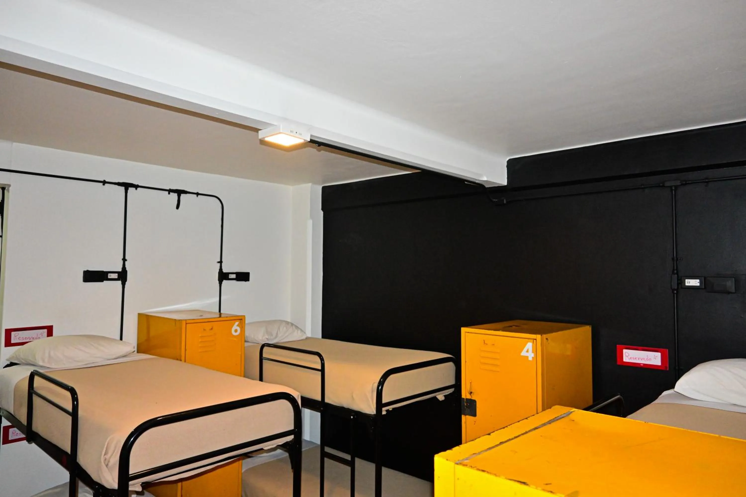 Photo of the whole room, Bed in Hostel Mundo Joven Catedral