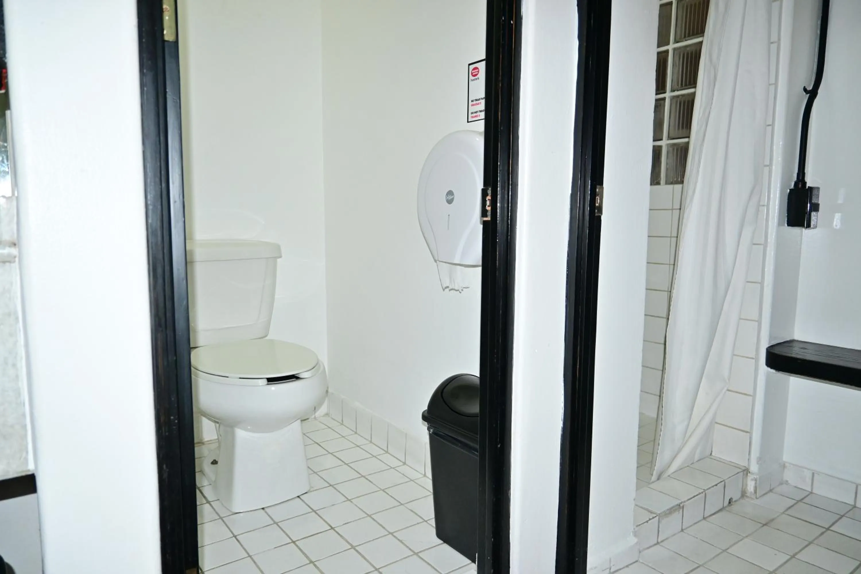 Bathroom in Hostel Mundo Joven Catedral