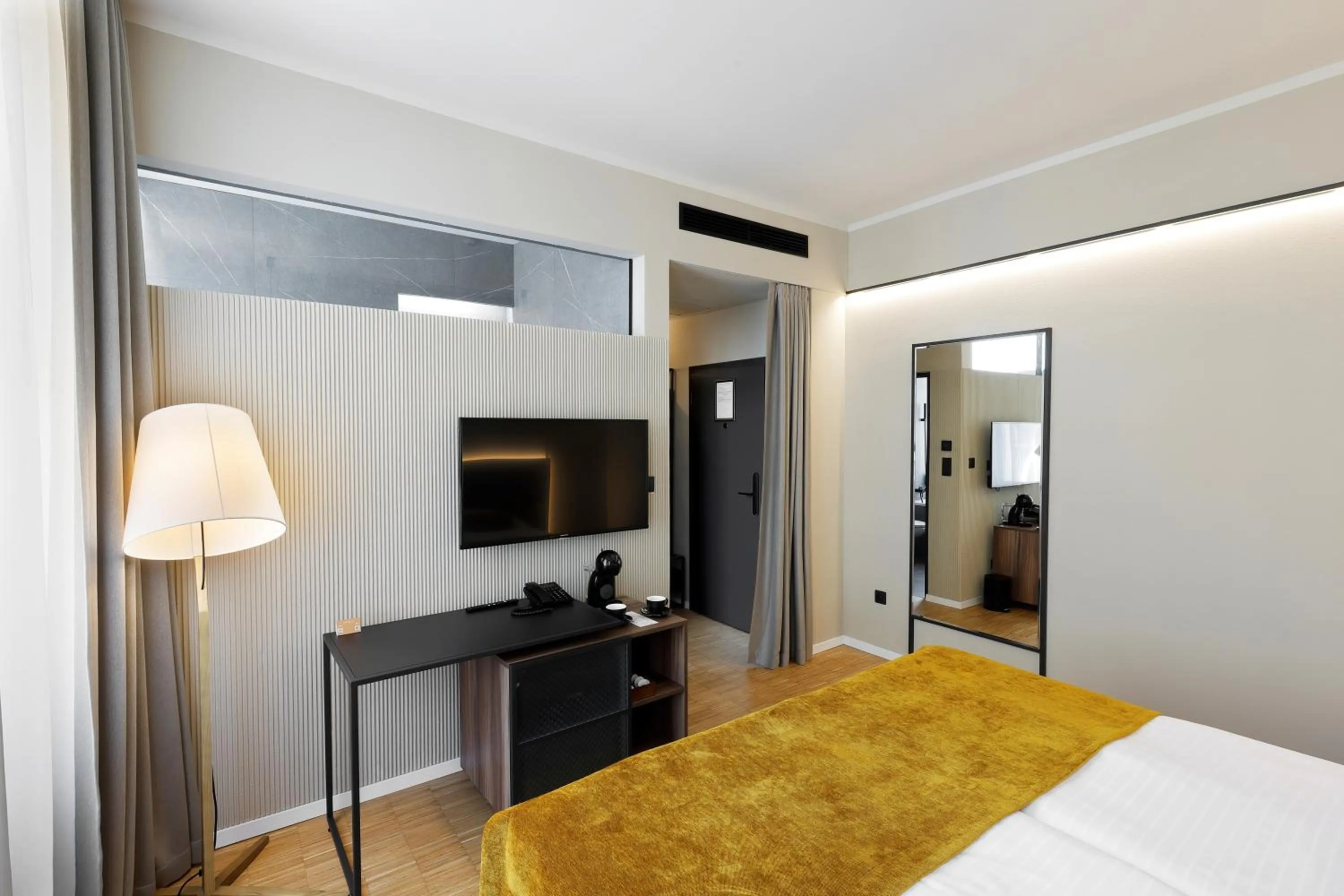 Bedroom, Bed in Hotel Prokop Square