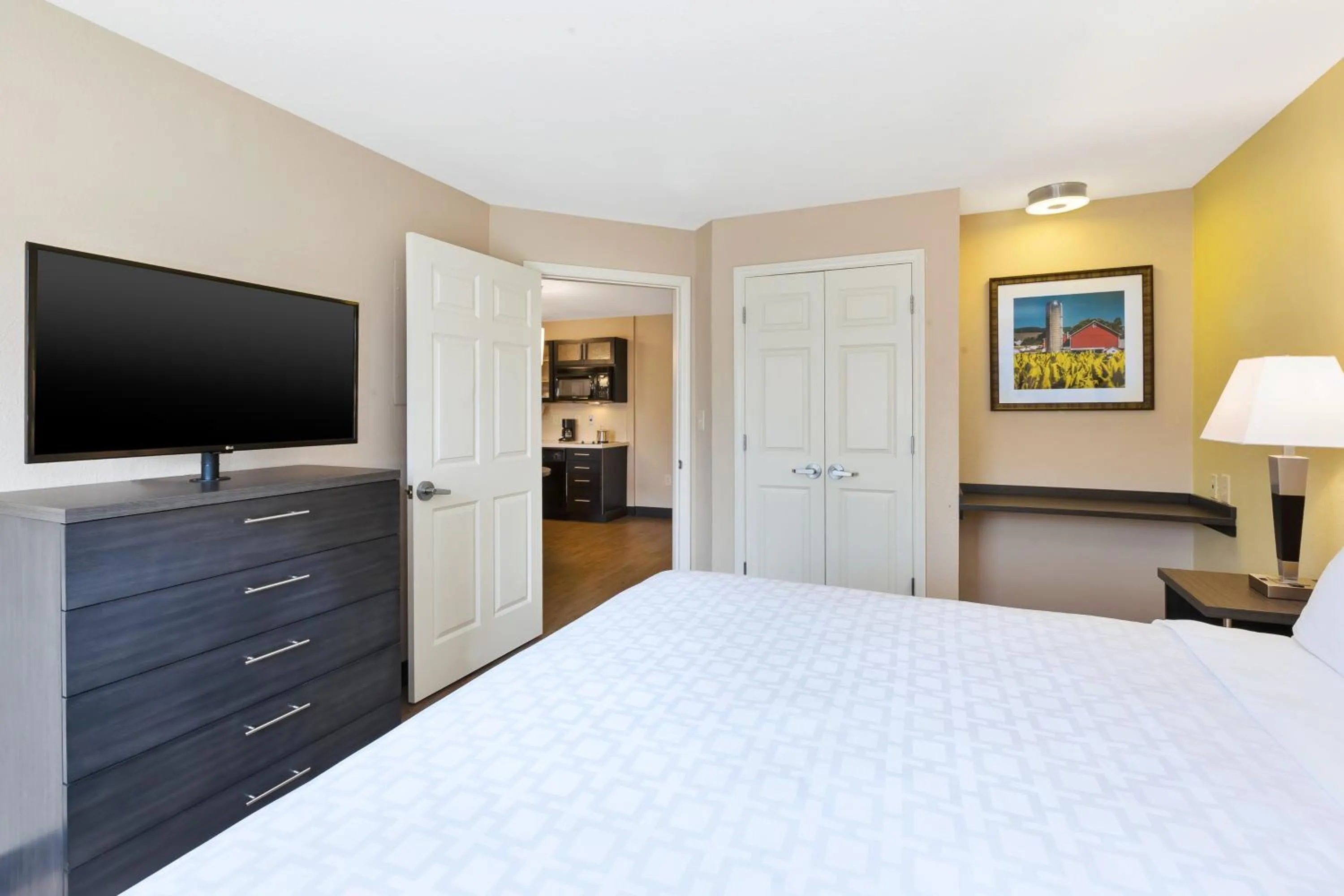 Bed in Candlewood Suites Rocky Mount by IHG