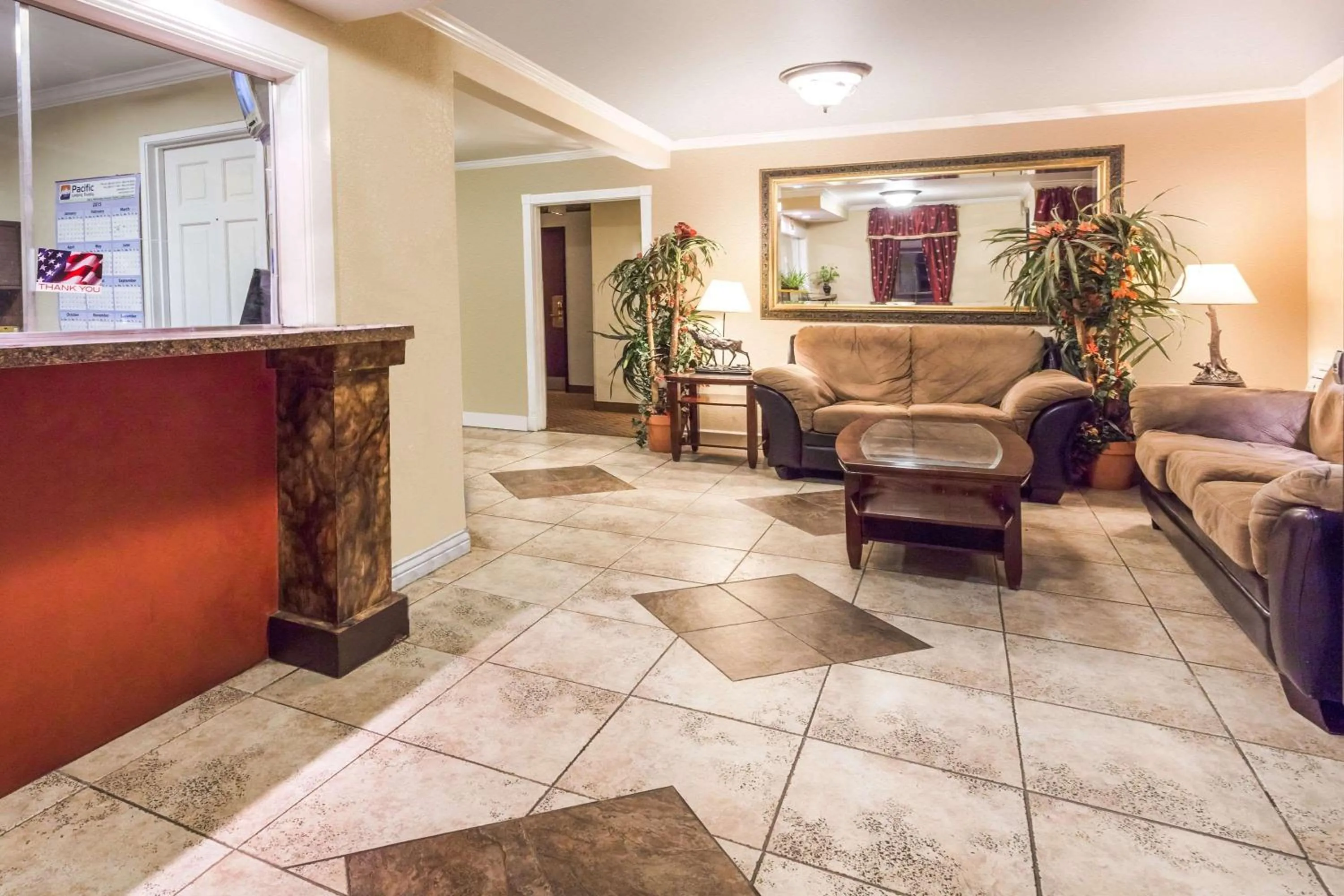 Lobby or reception in Super 8 by Wyndham Colorado Springs/Chestnut Street