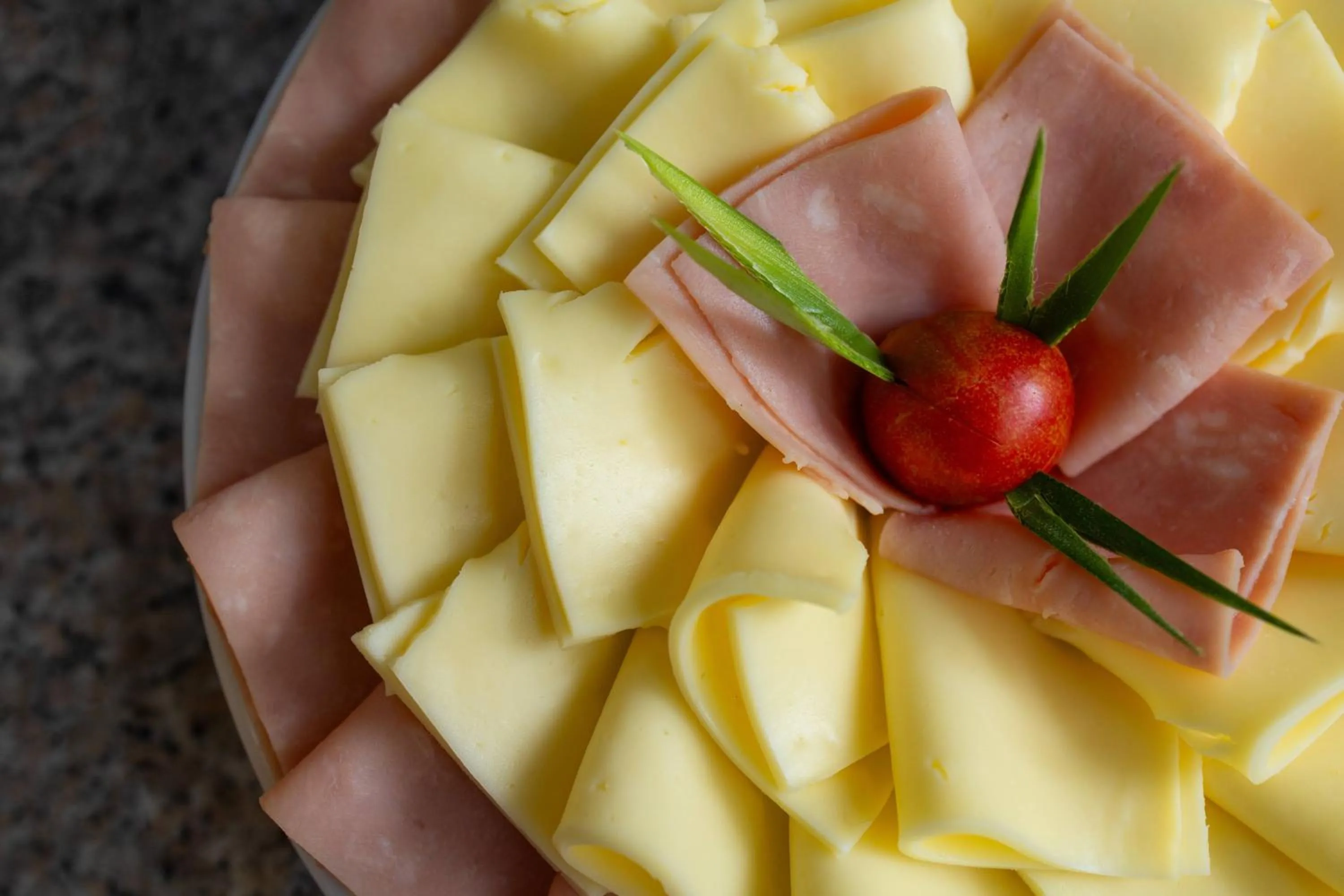 Breakfast in Hotel Regency Suites La Feria