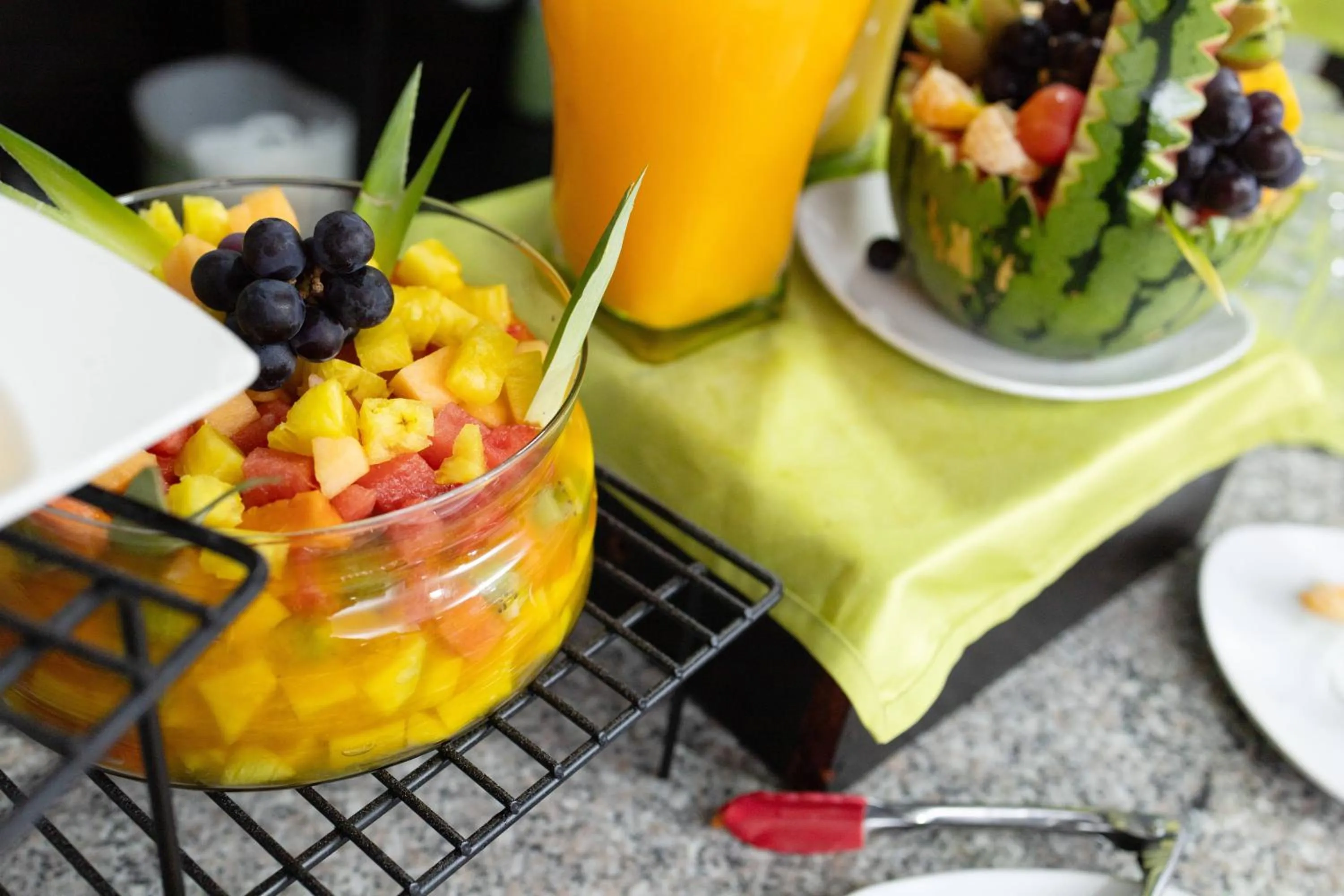 Breakfast in Hotel Regency Suites La Feria