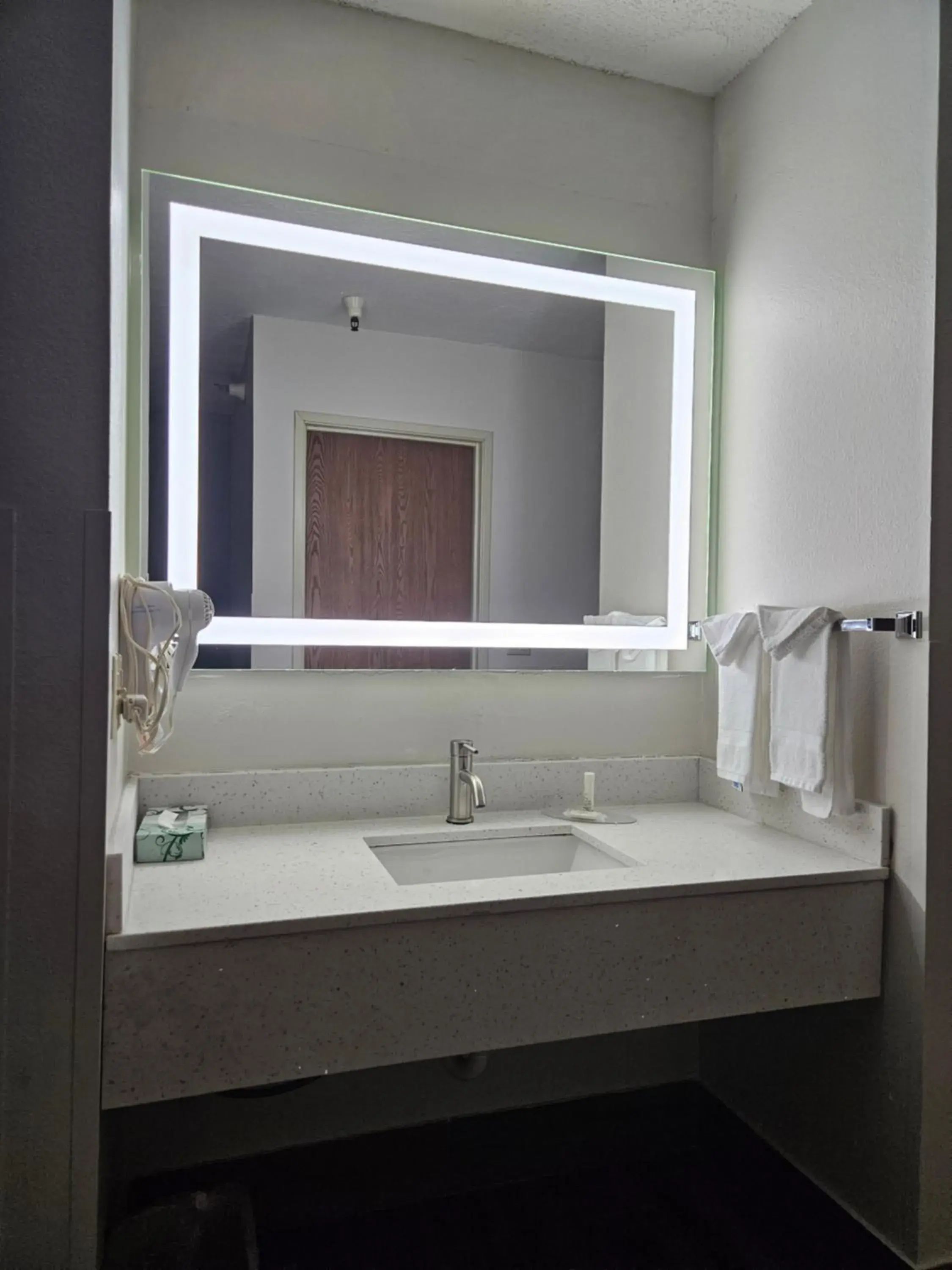 Standard Queen Room with Two Queen Beds in Quality Inn Beaver I-15 Standard Queen Room with Two Queen Beds in Quality Inn Beaver I-15