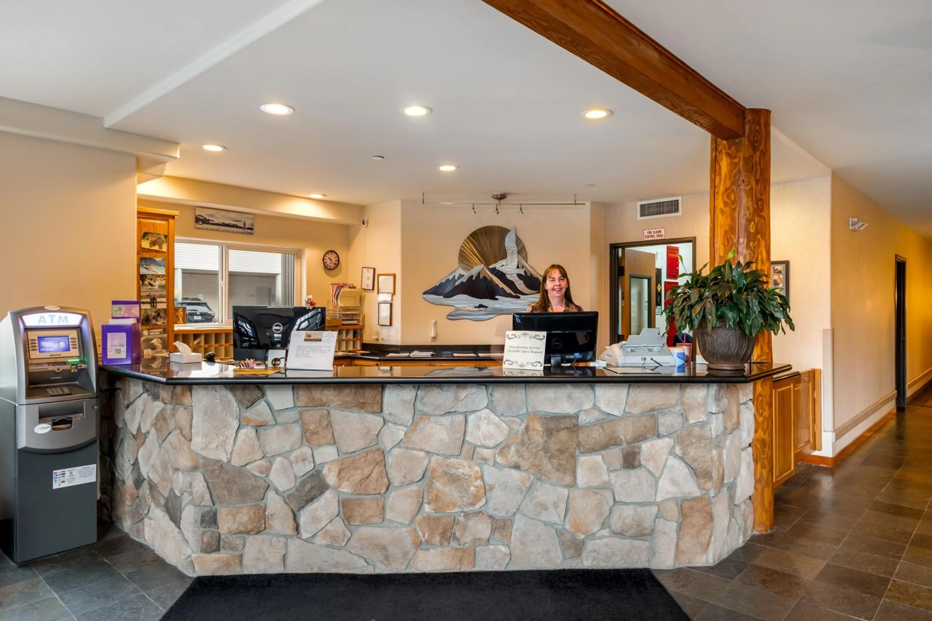 Lobby or reception in Breeze Inn Hotel & Motel