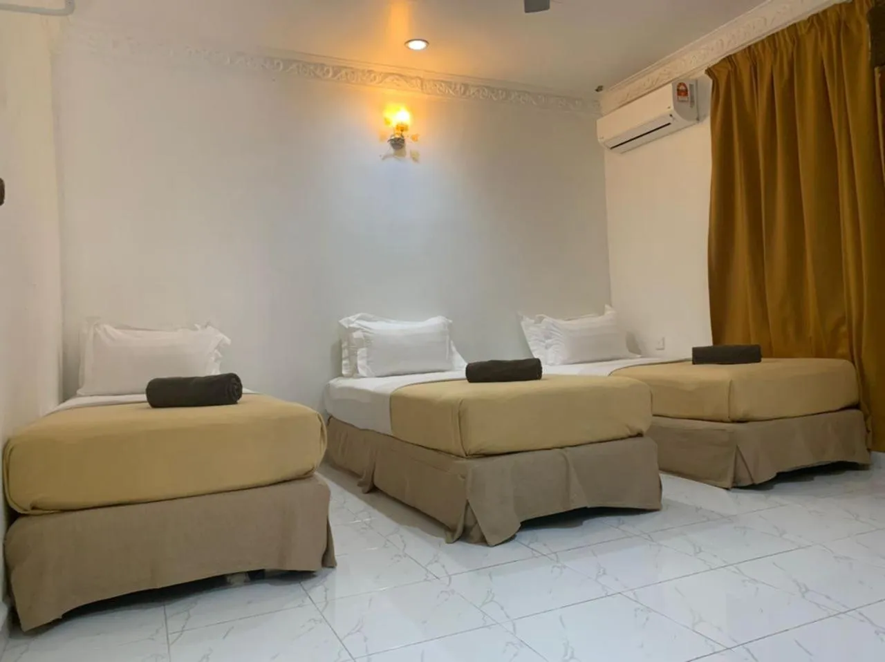 Bed in ANGGERIK IMPIAN HOTEL -Best for Travellers at Kuala Berang