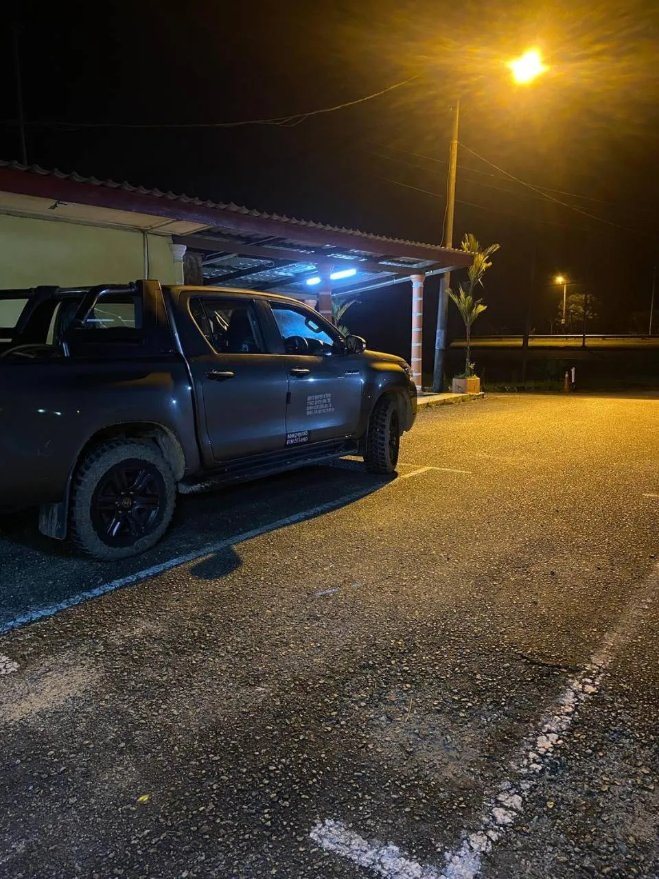 ANGGERIK IMPIAN HOTEL -Best for Travellers at Kuala Berang