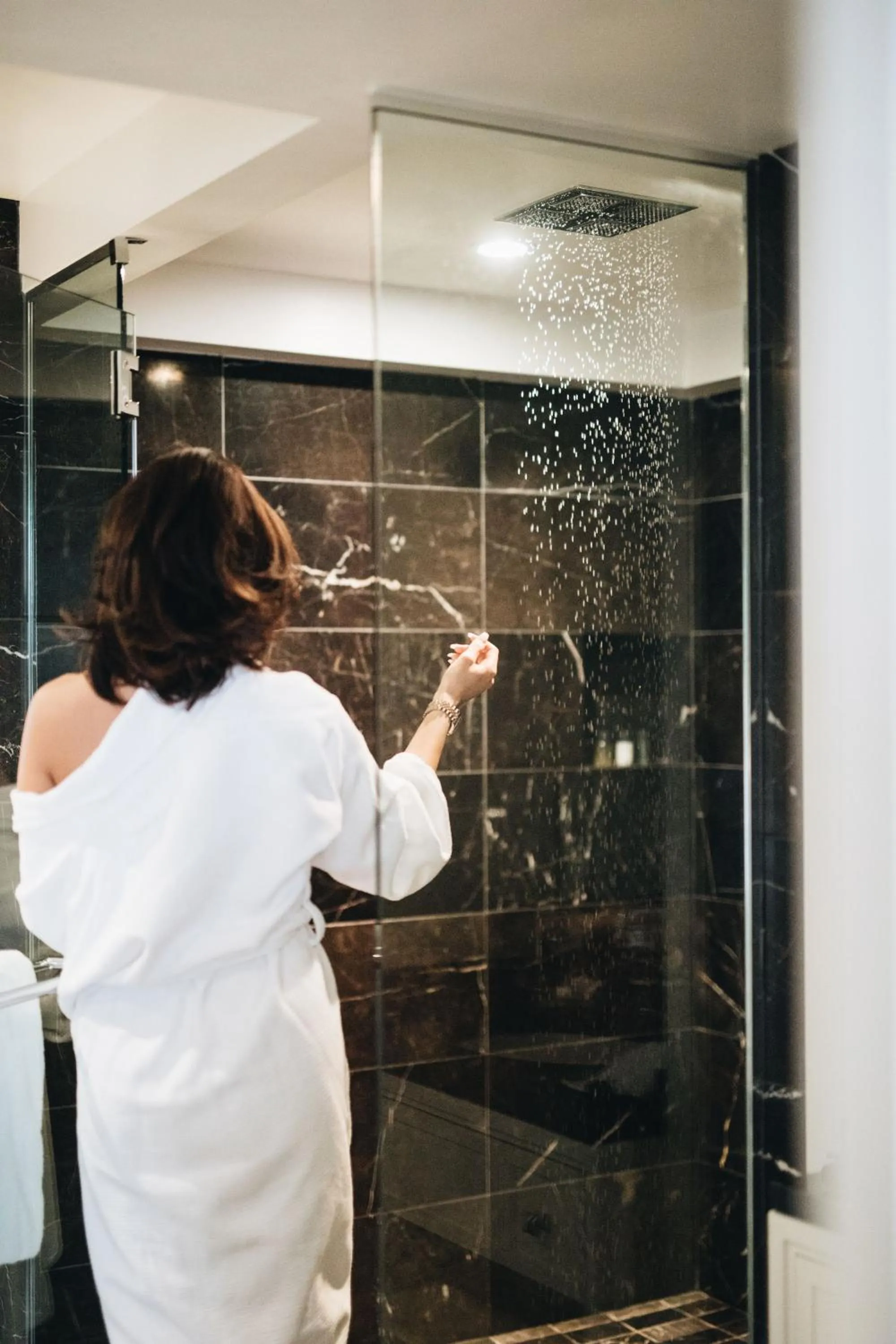 Shower in Rosewood Hotel Georgia