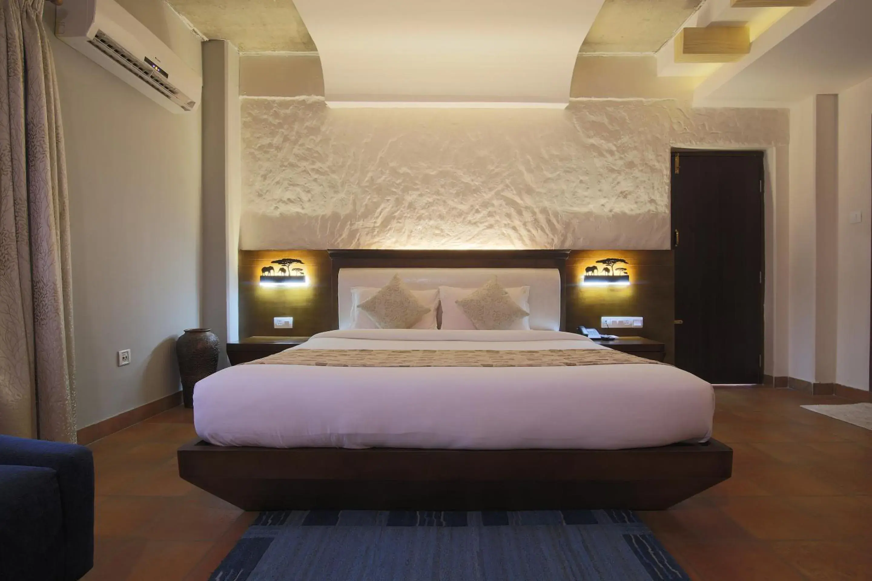 Deluxe Double Room in Teeka Resort Suites & Spa Deluxe Double Room in Teeka Resort Suites & Spa