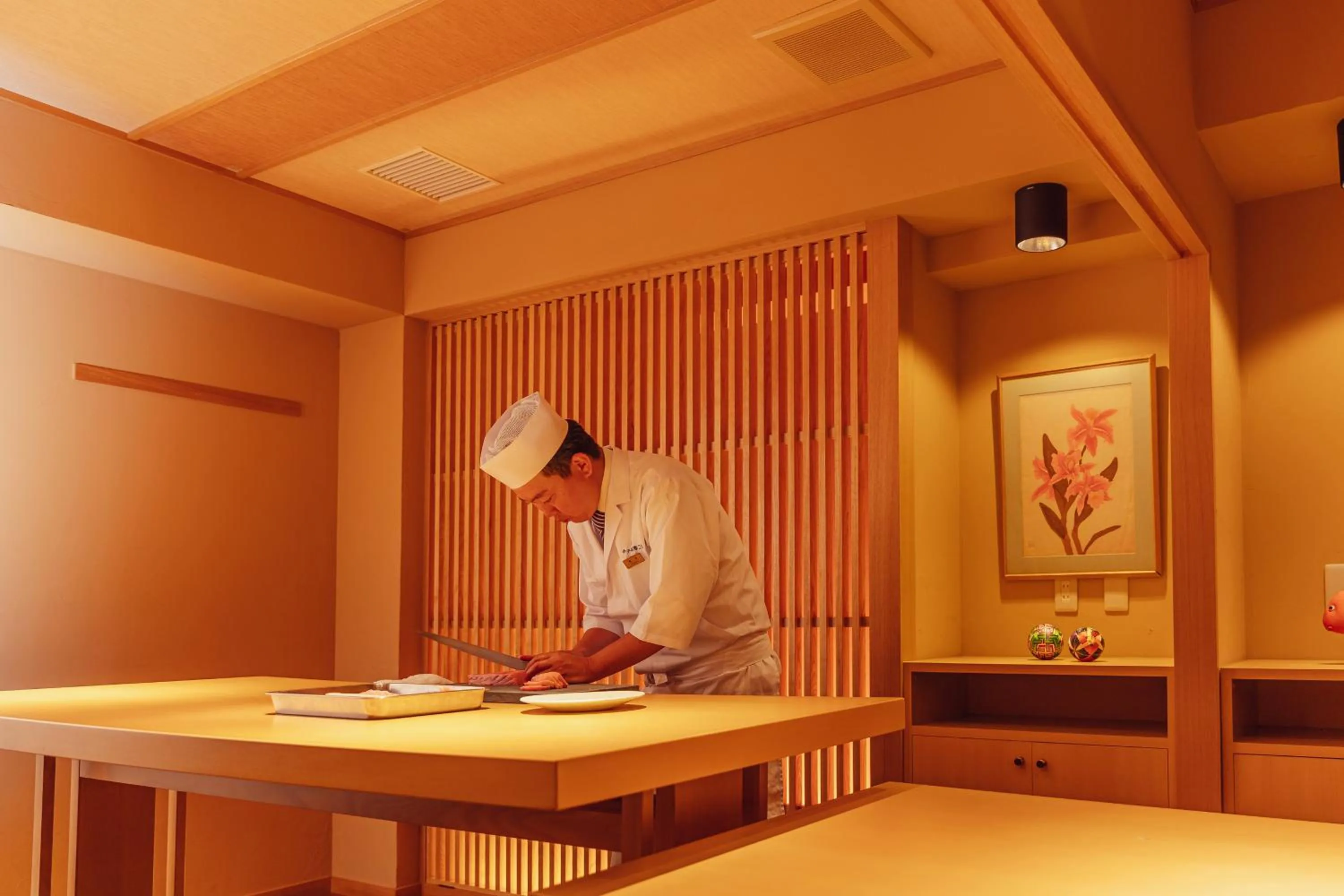 Food and drinks in Kokusai 21 International Hotel