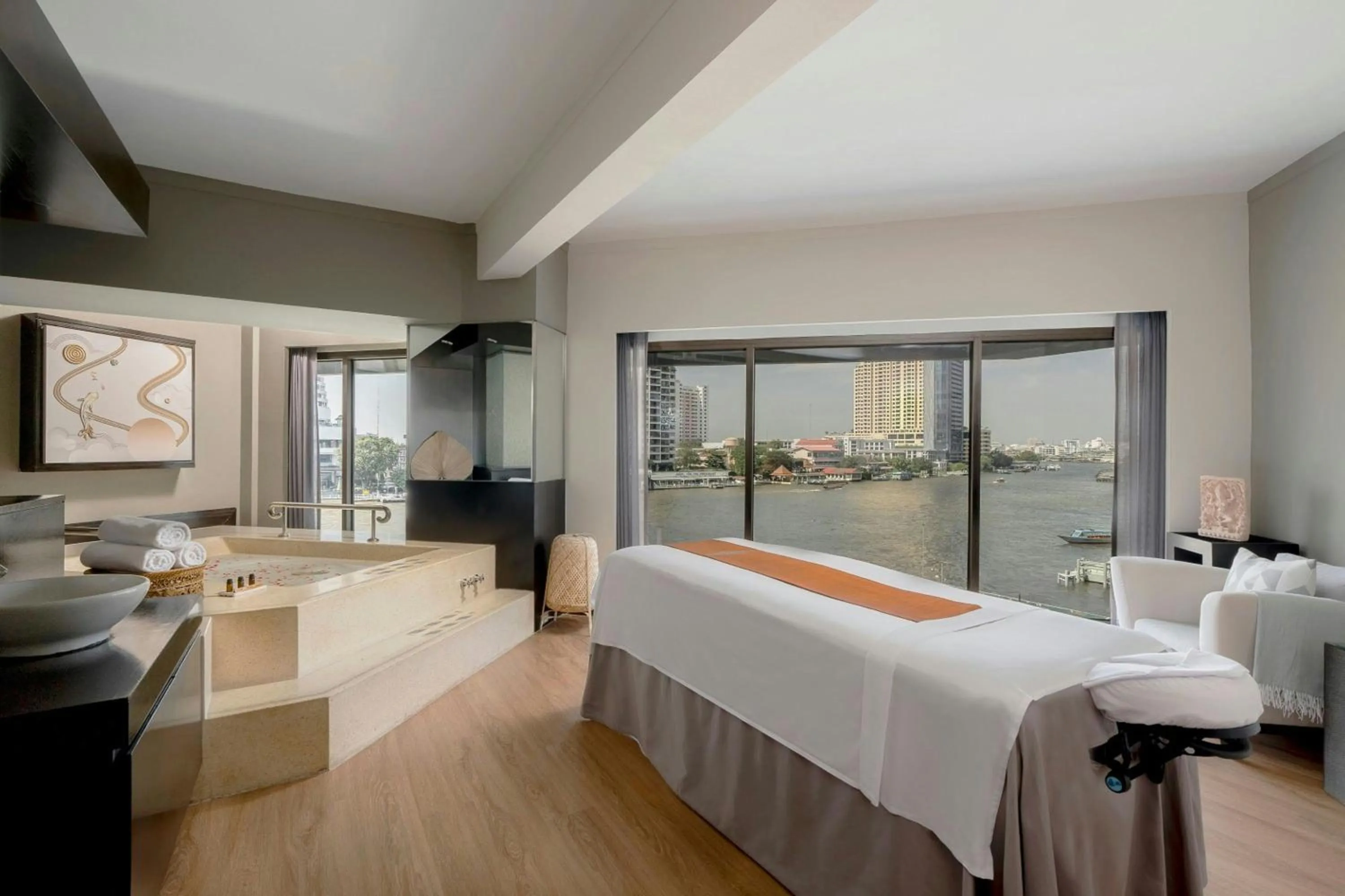 Spa and wellness centre/facilities, Bed in Royal Orchid Sheraton Riverside Hotel Bangkok