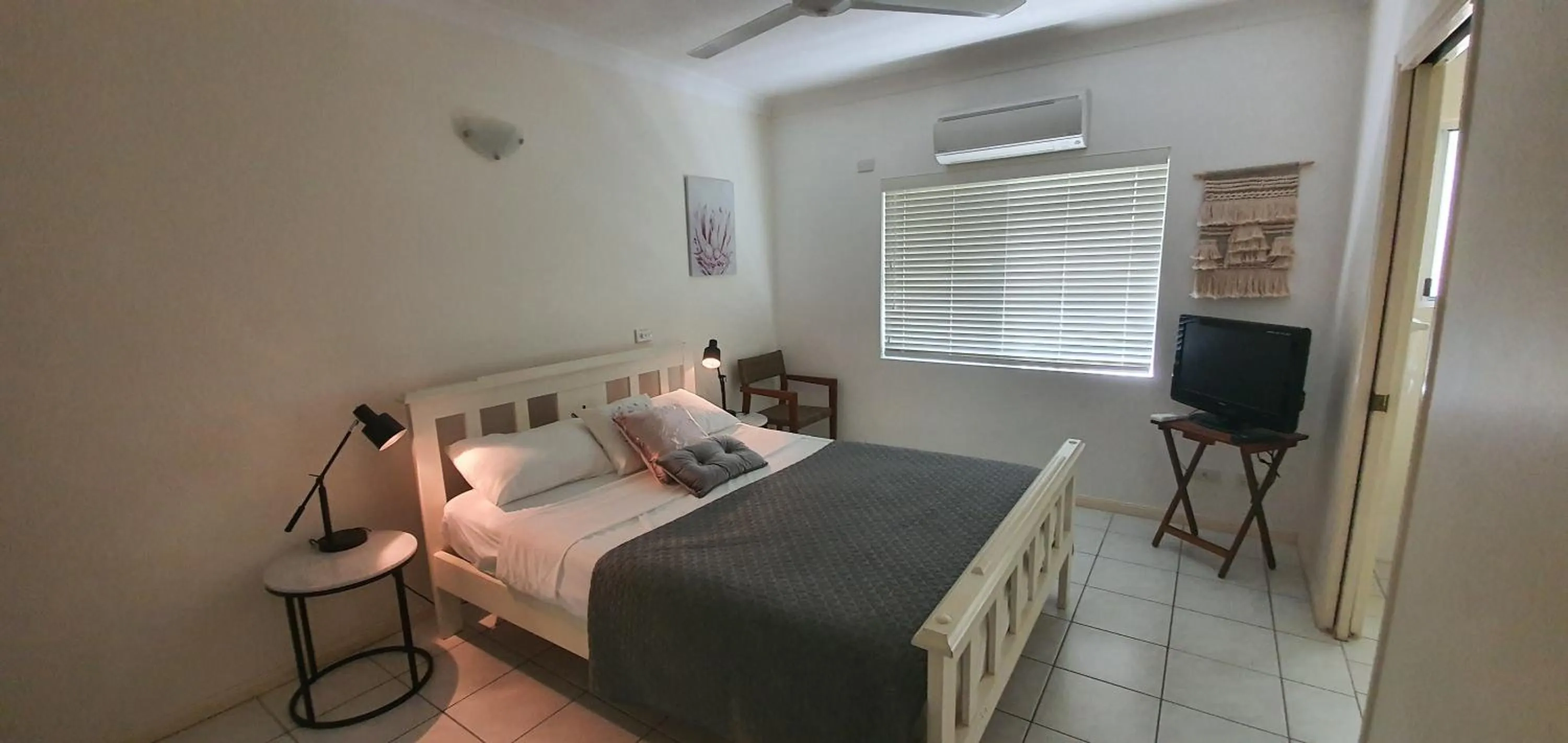 Bed in The Beach Place