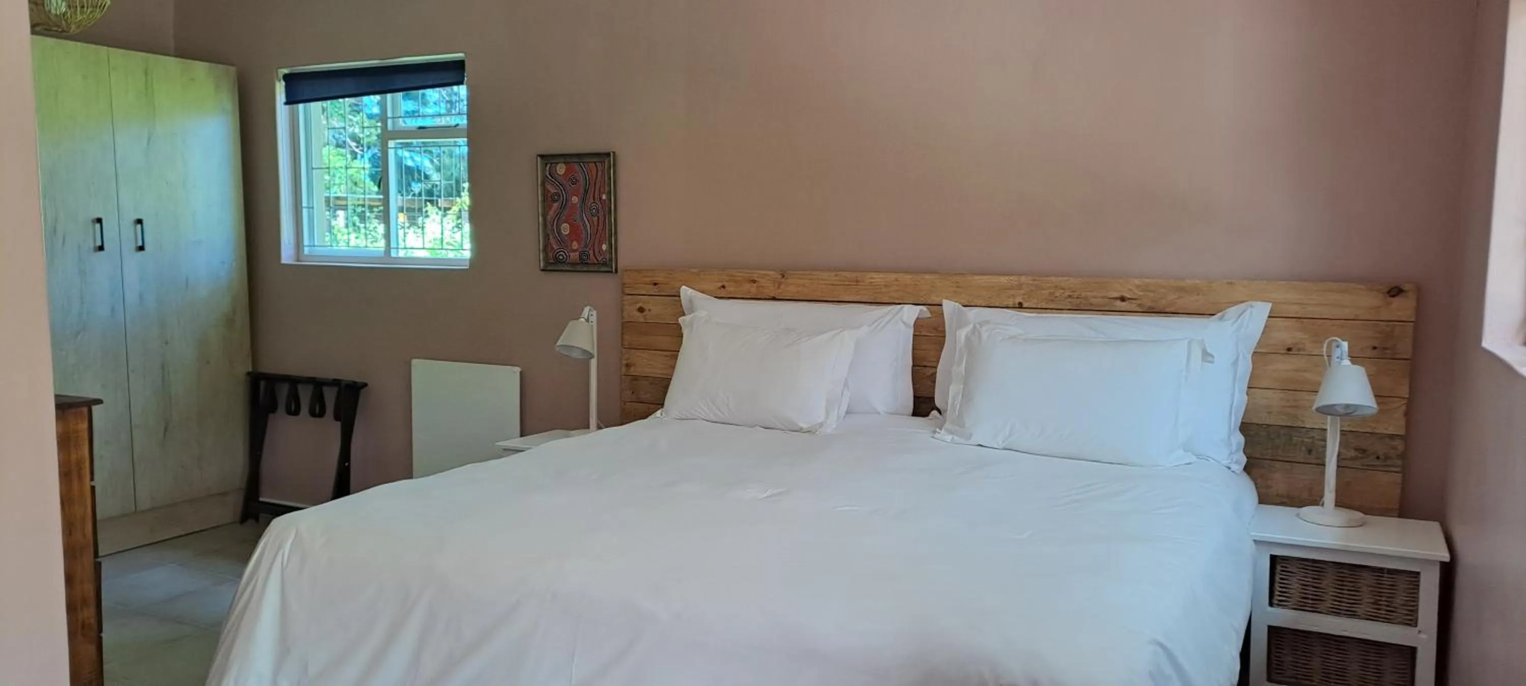 Bedroom, Bed in Languedoc