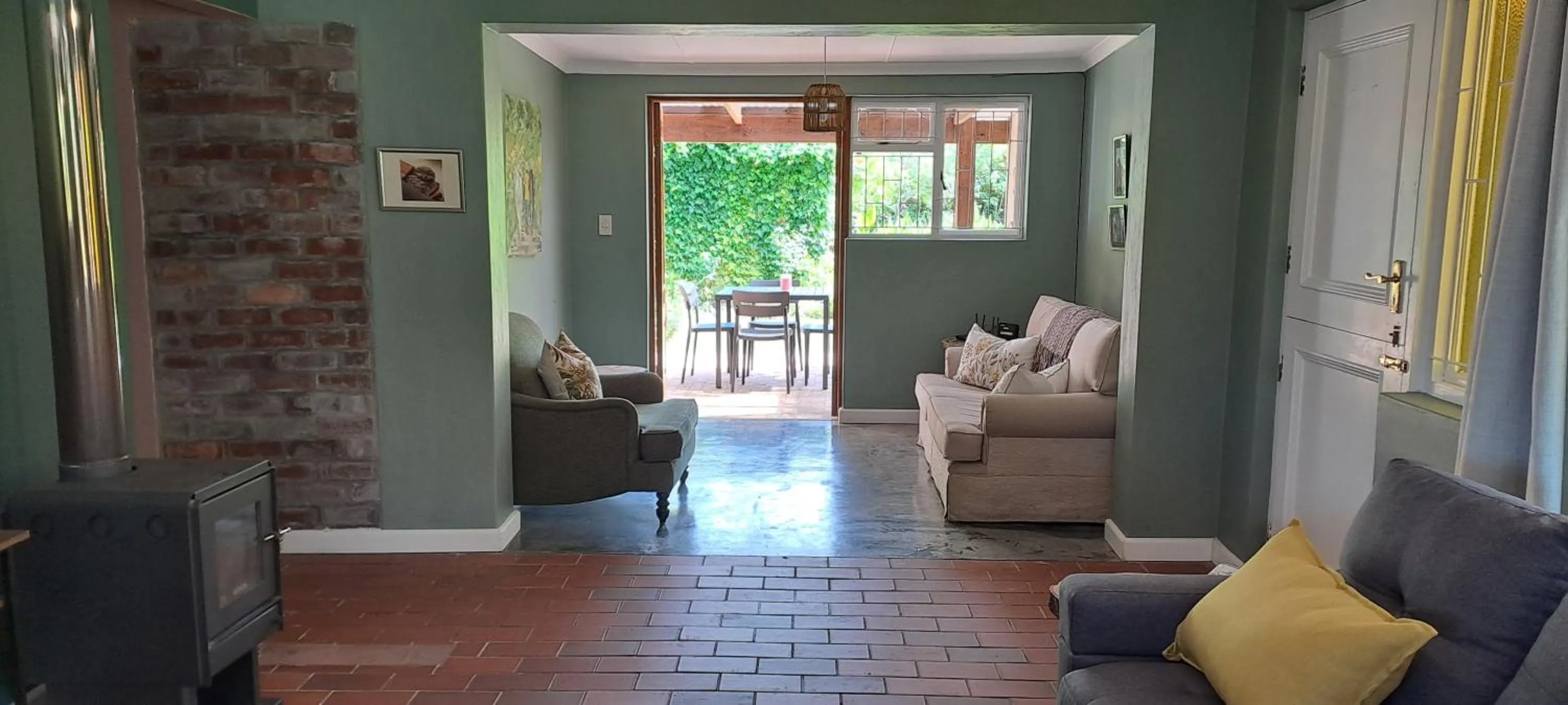 Seating area in Languedoc