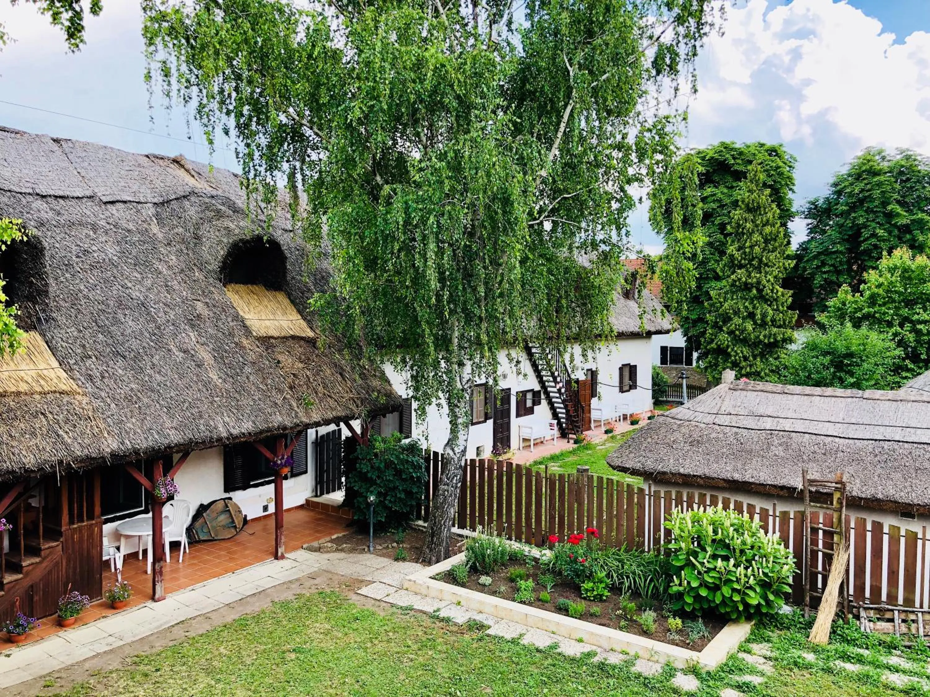 The Houses of History - anno 1830