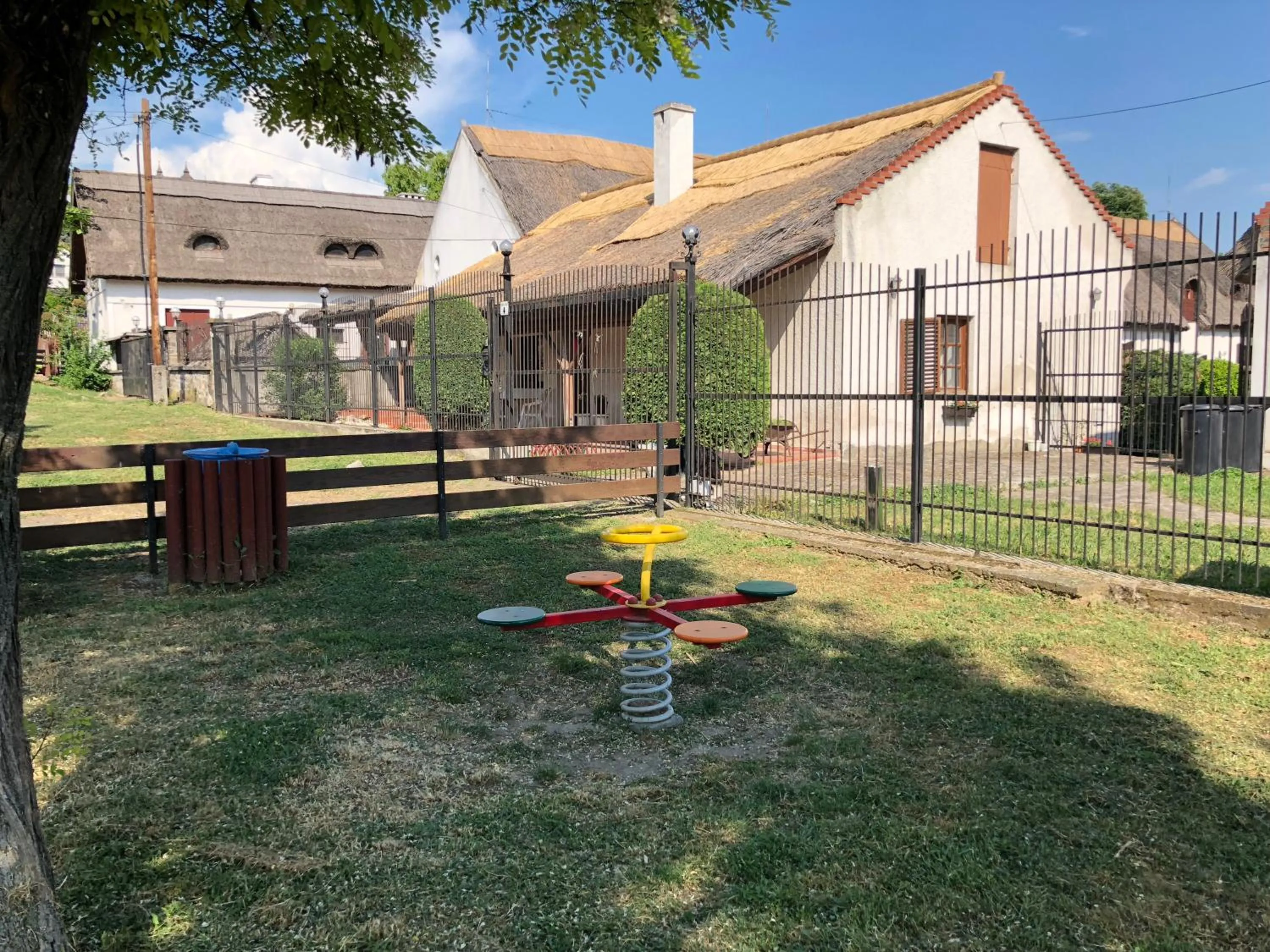 The Houses of History - anno 1830