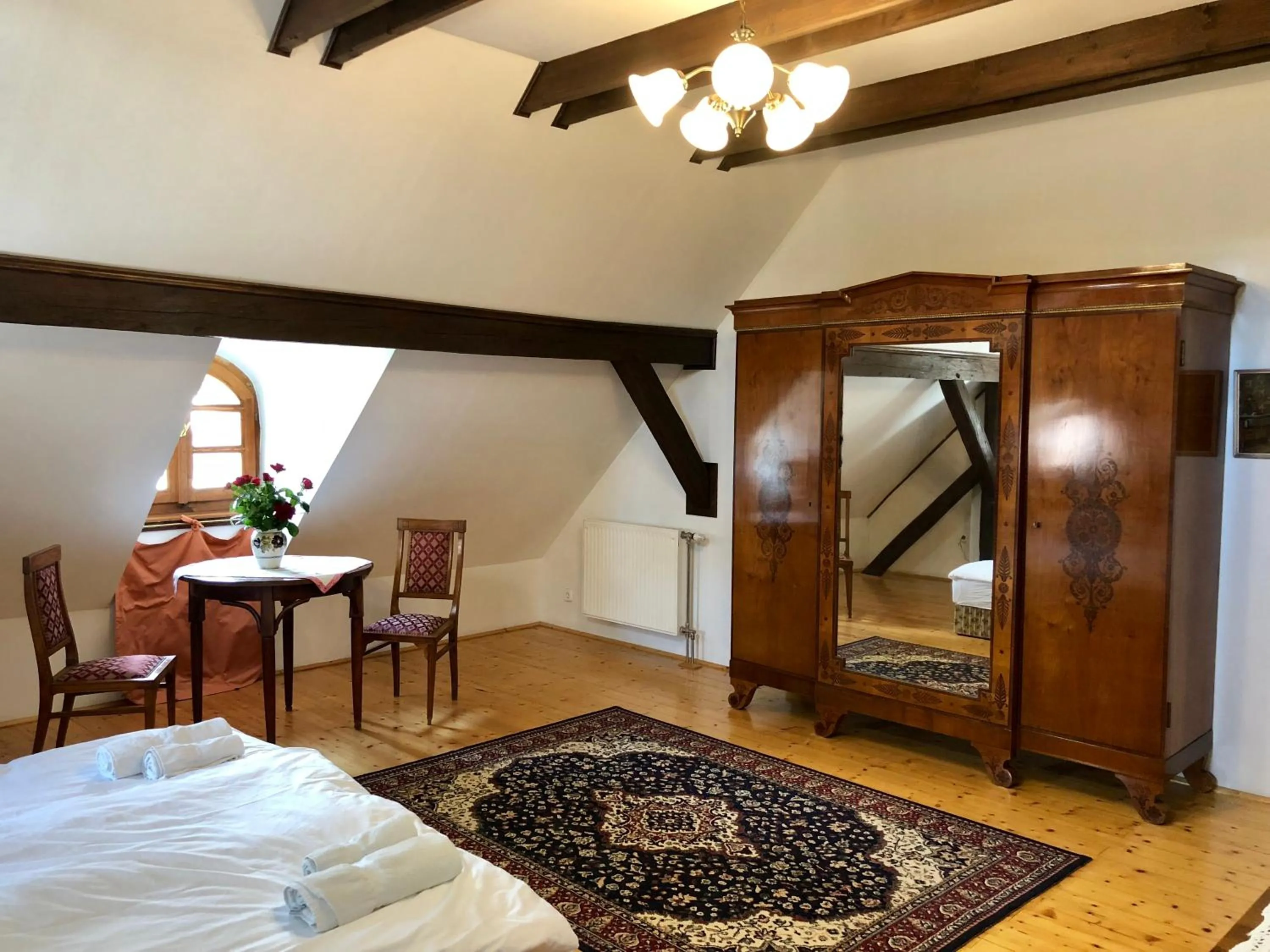 Bed in The Houses of History - anno 1830