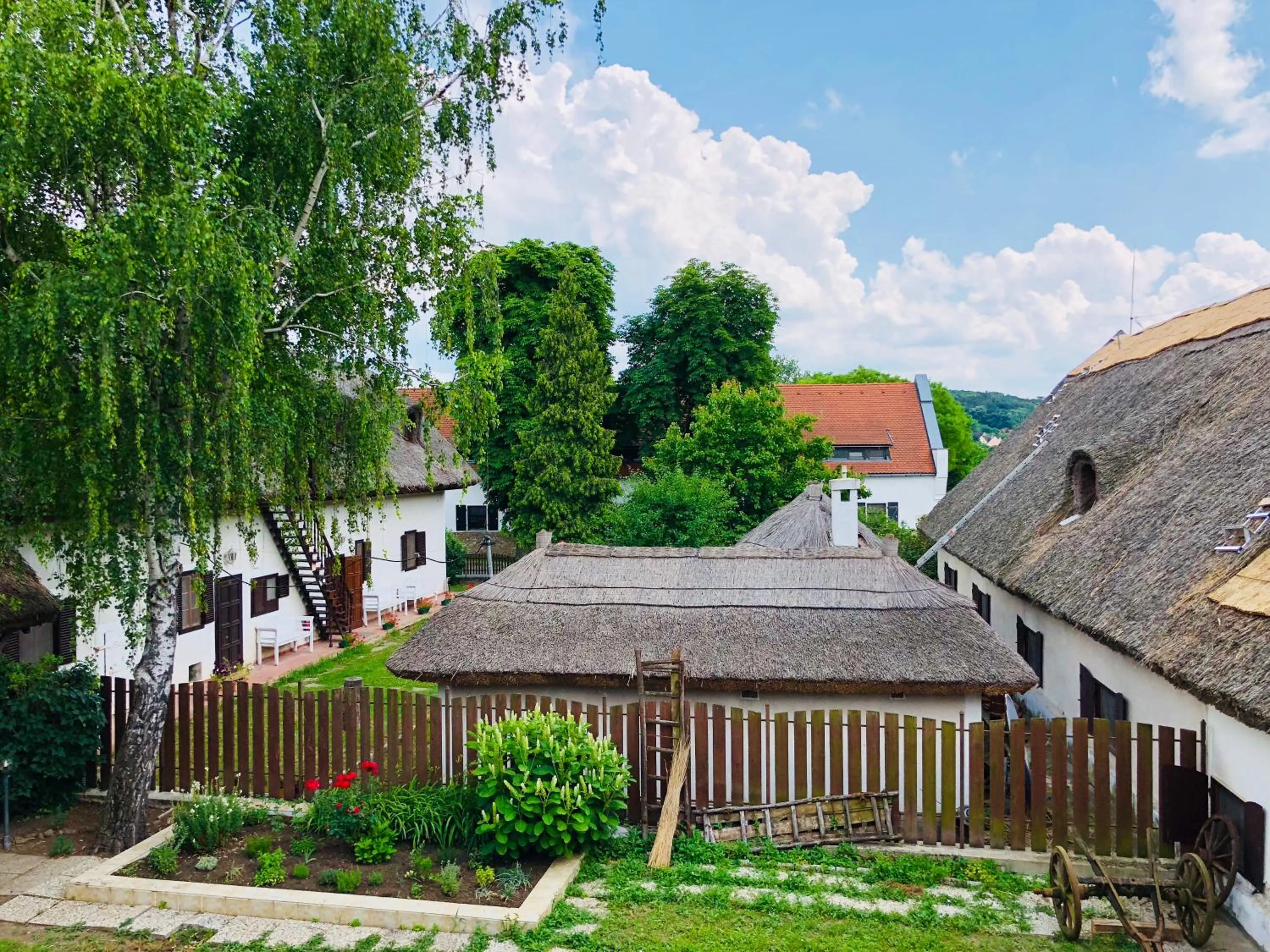 The Houses of History - anno 1830