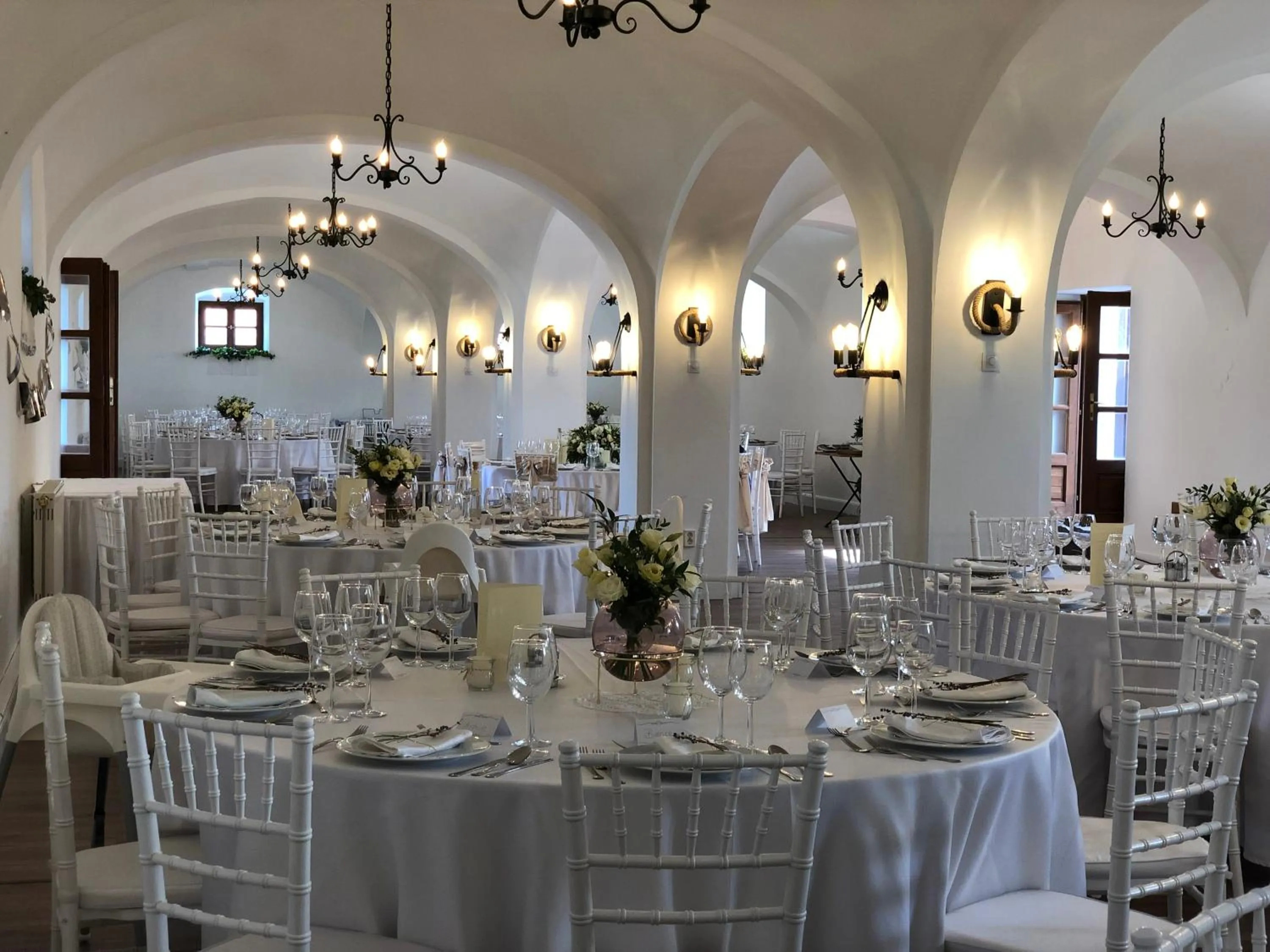 The Houses of History - anno 1830