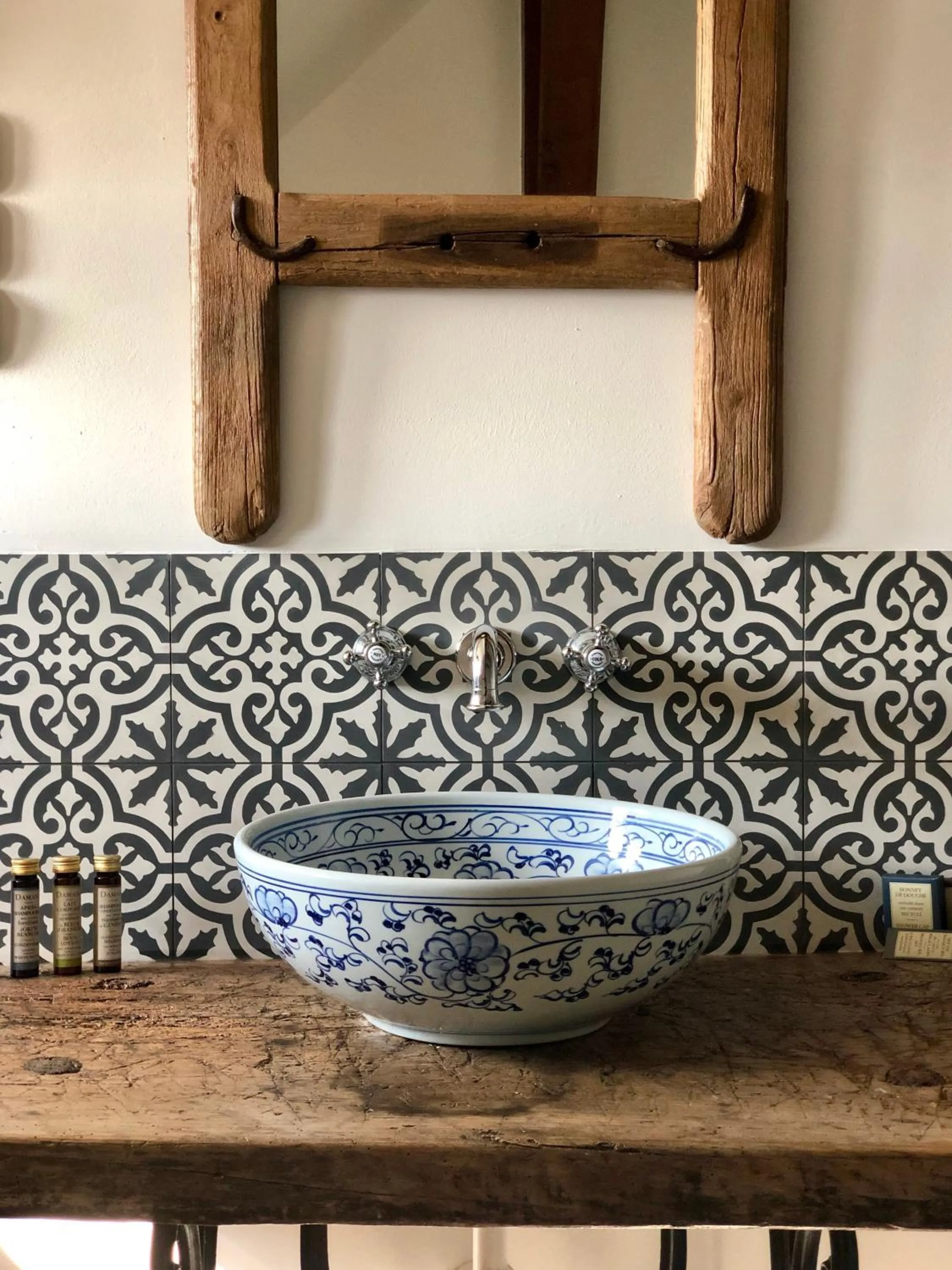 Bathroom in The Houses of History - anno 1830