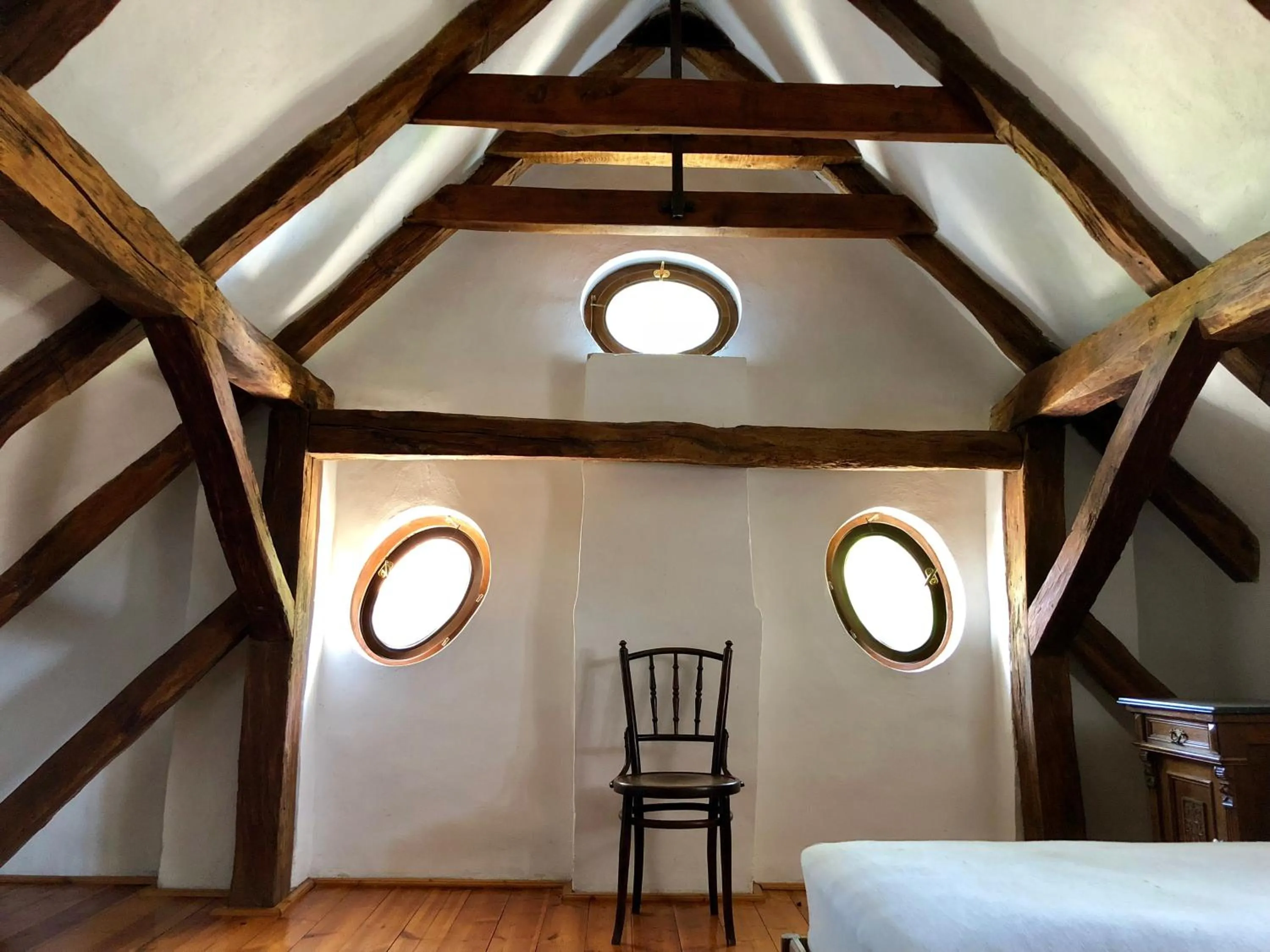 Bed in The Houses of History - anno 1830