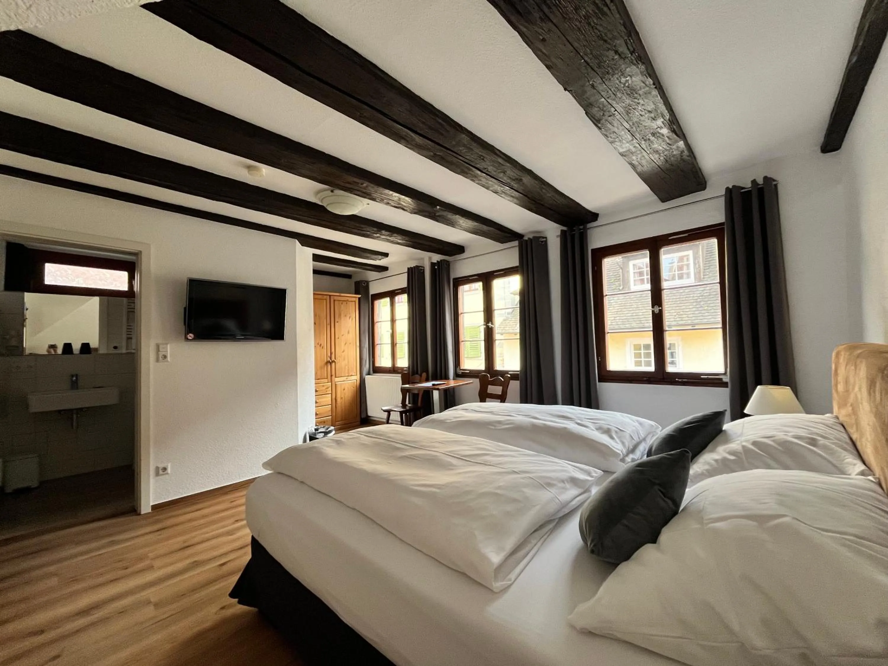 TV and multimedia, Bed in Gästehaus AM HAFEN