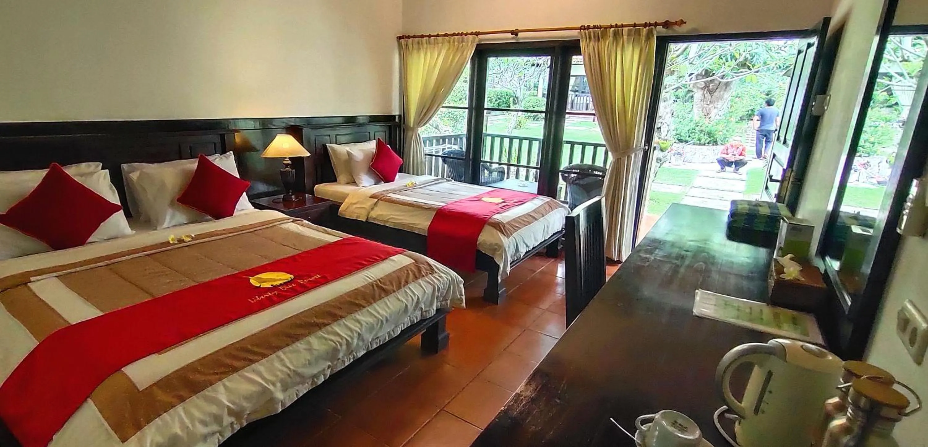 Bed in Liberty Dive Resort