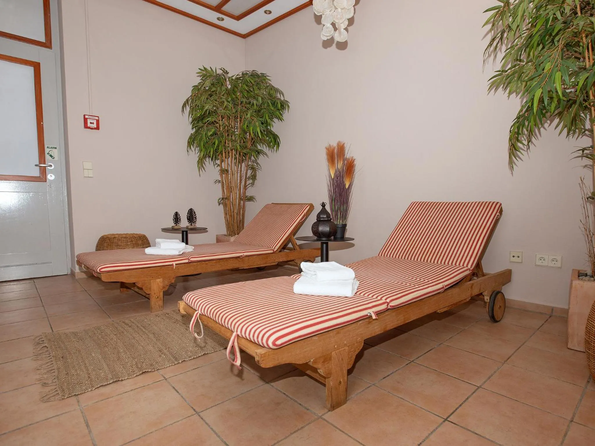 Spa and wellness centre/facilities in DORMERO Hotel Bargenturm Lüneburg