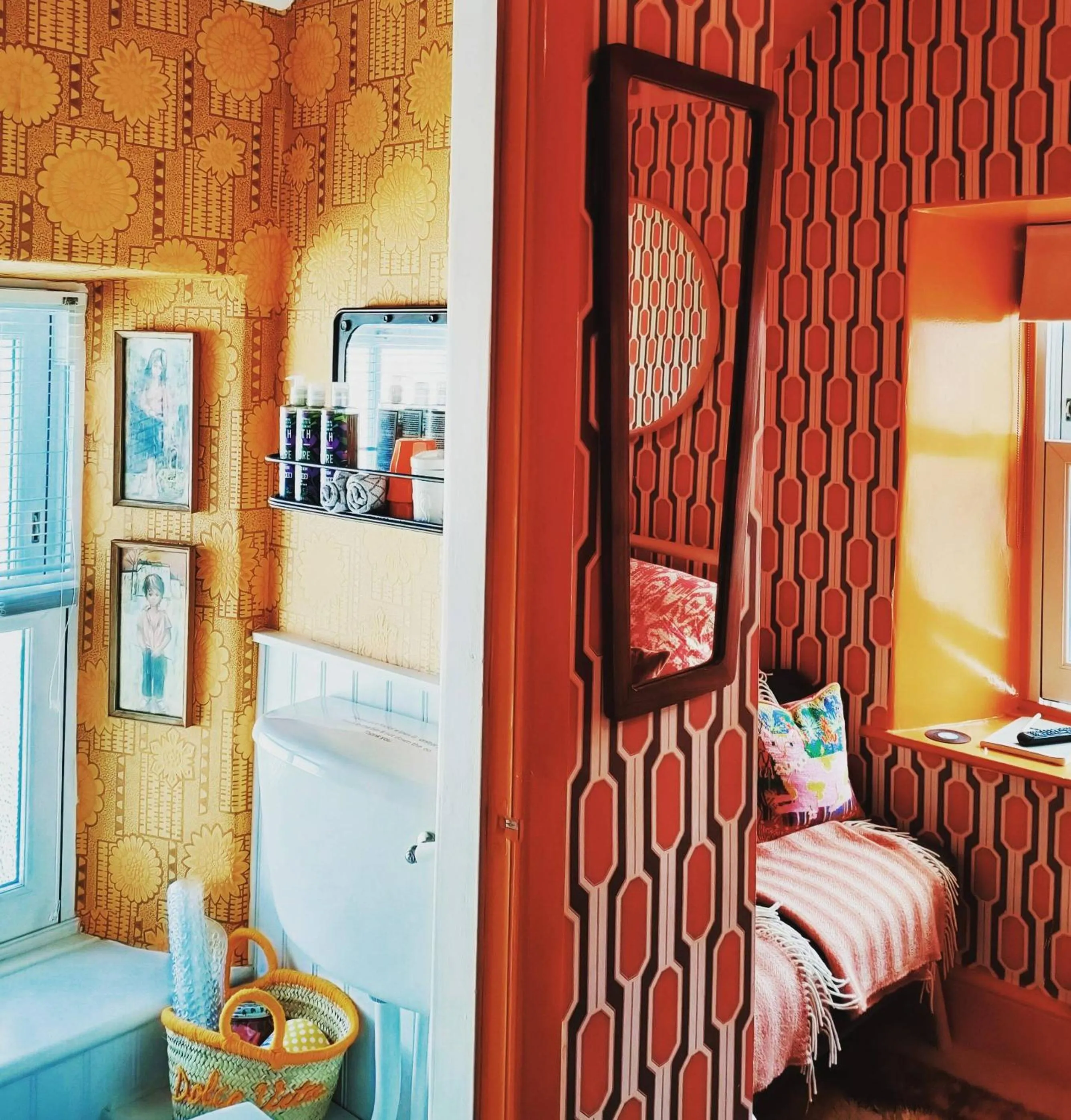 Bedroom, Bed in Number 18