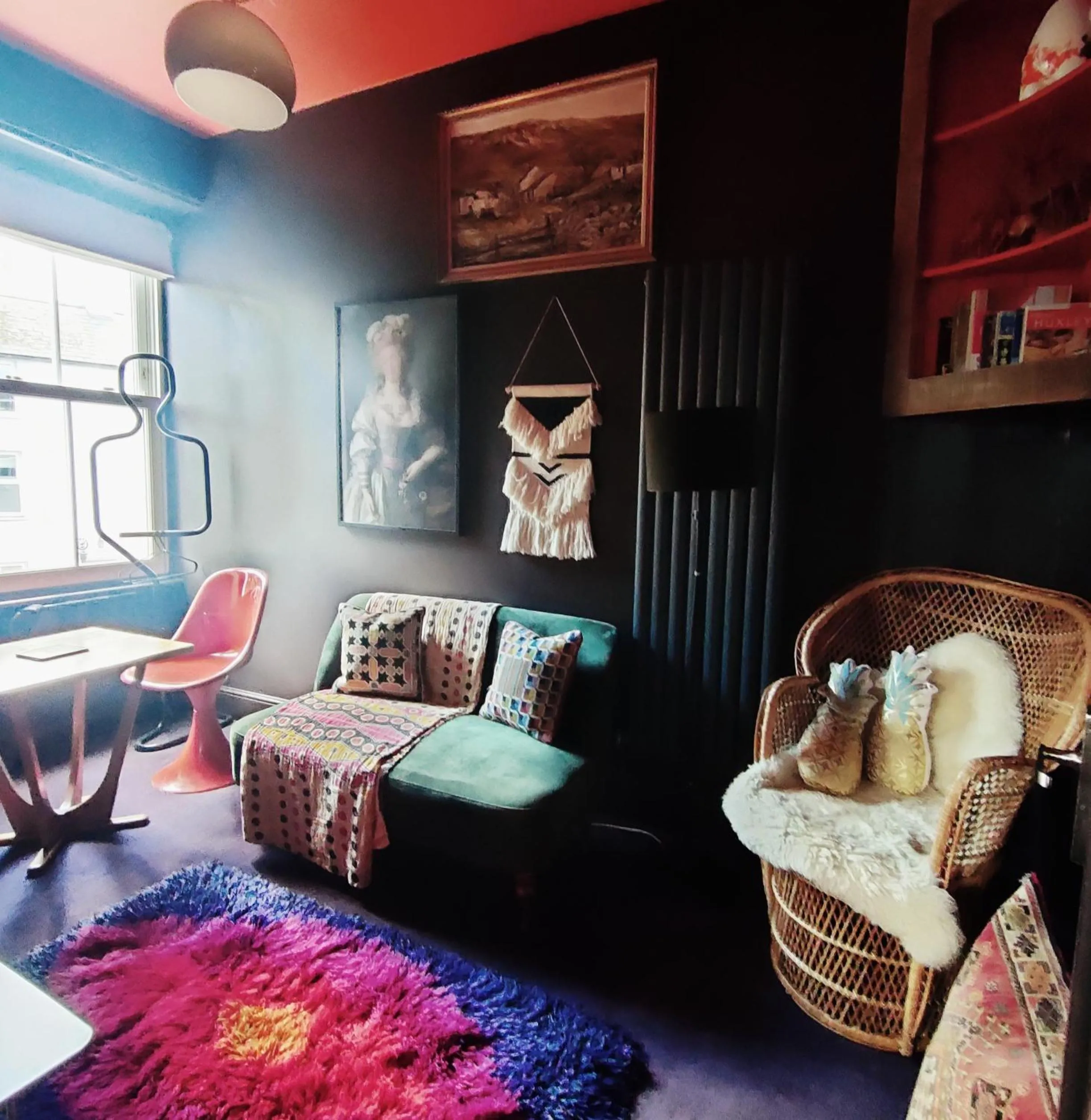 Seating area in Number 18