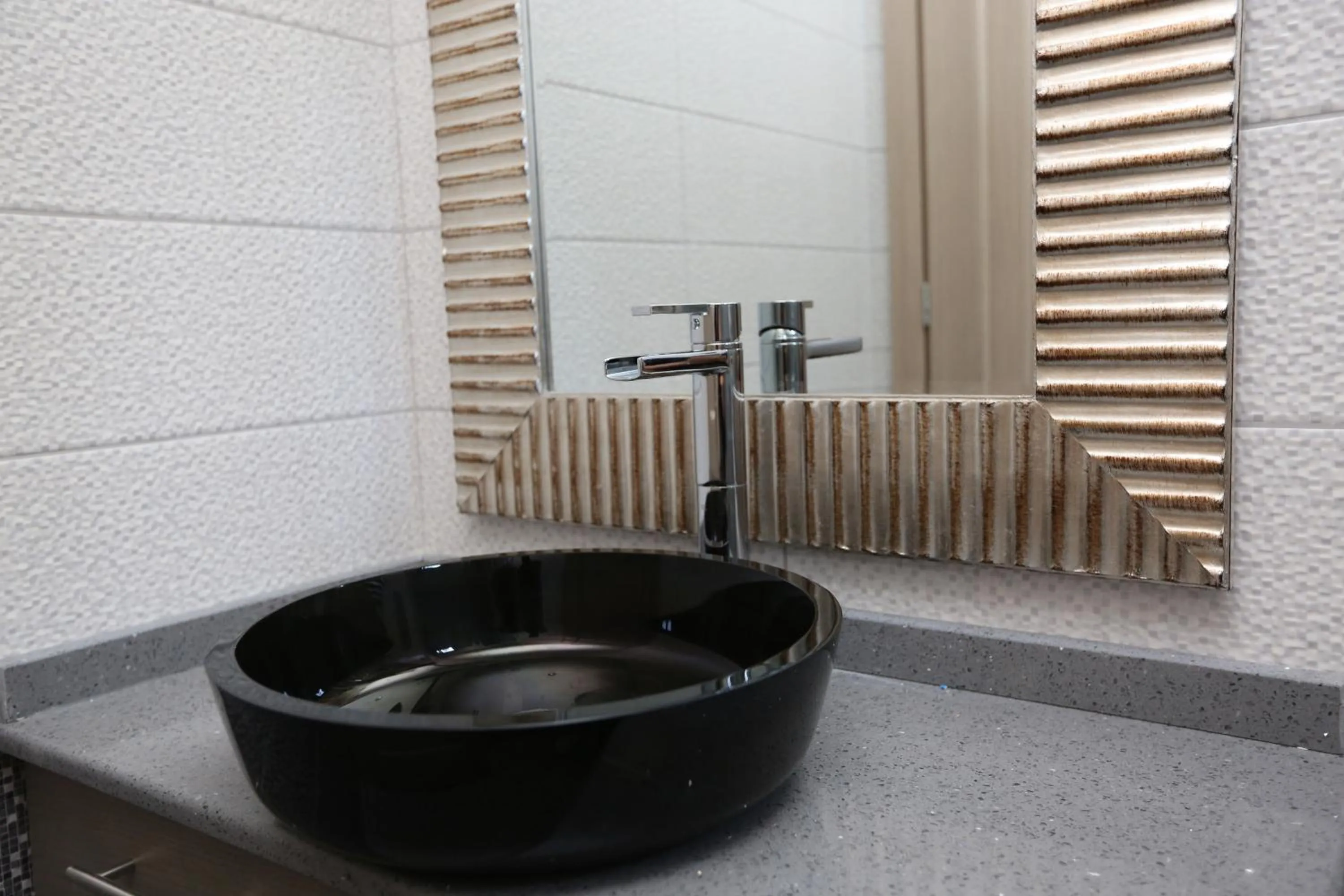 Bathroom in Skiathos Argento