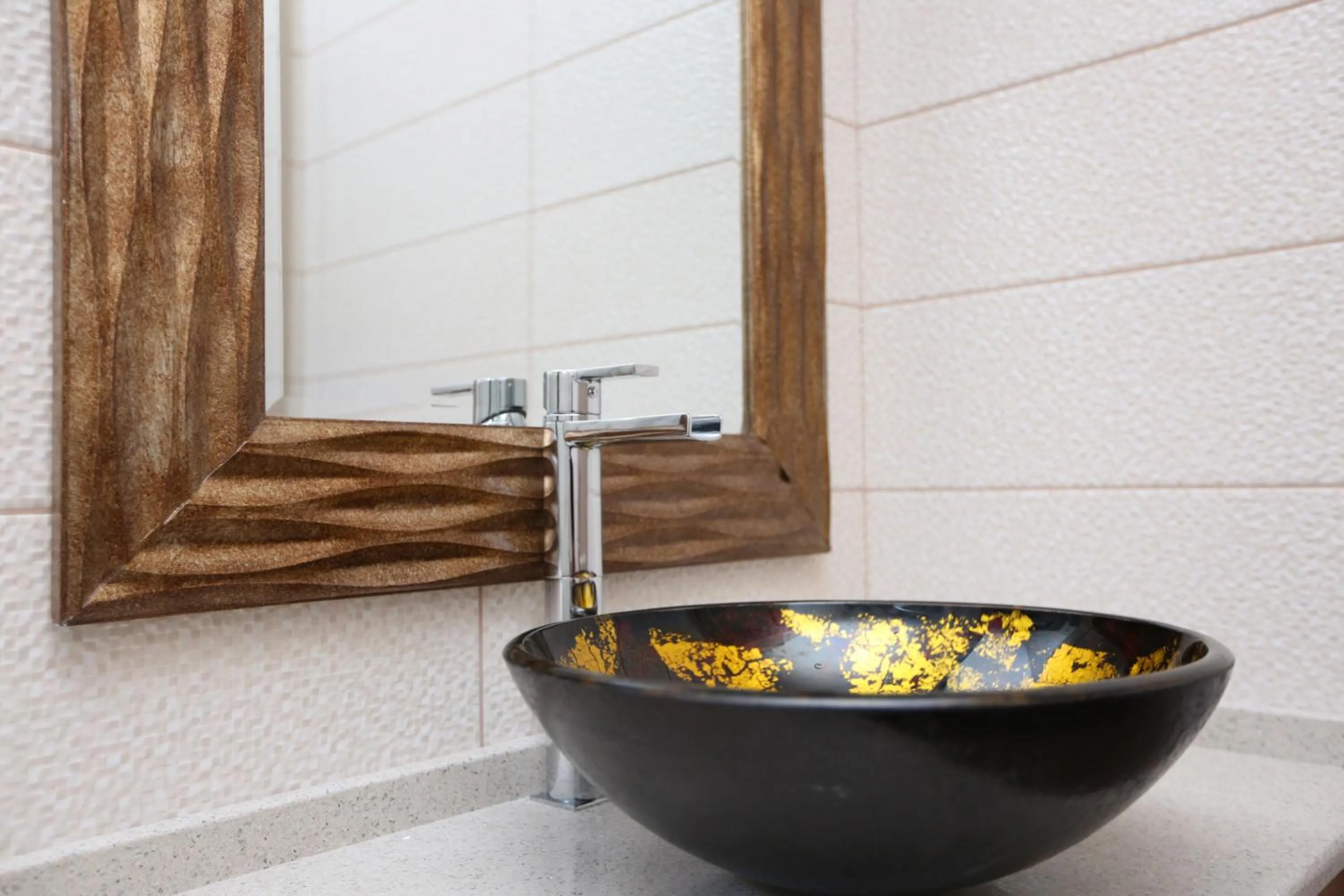 Bathroom in Skiathos Argento