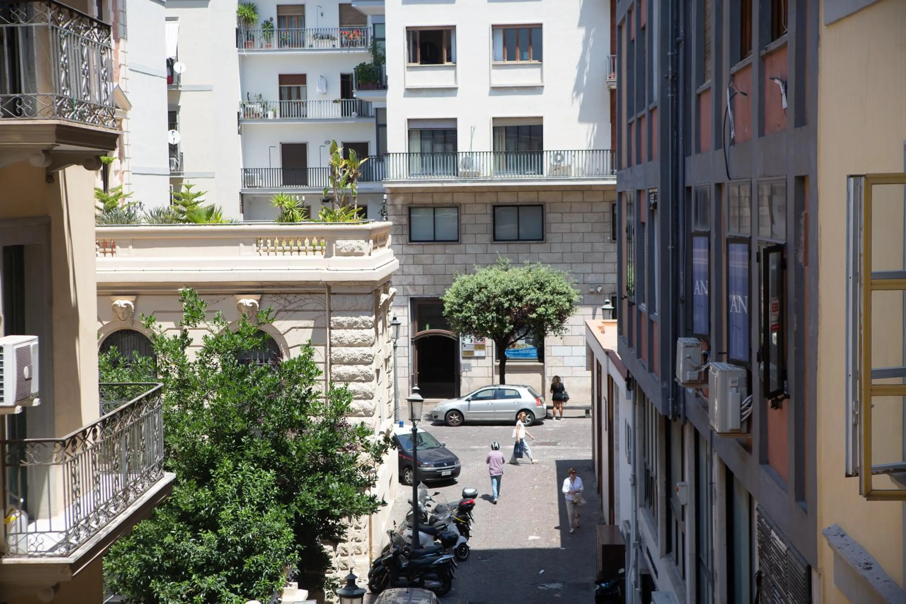 City view in B&B Salerno Center