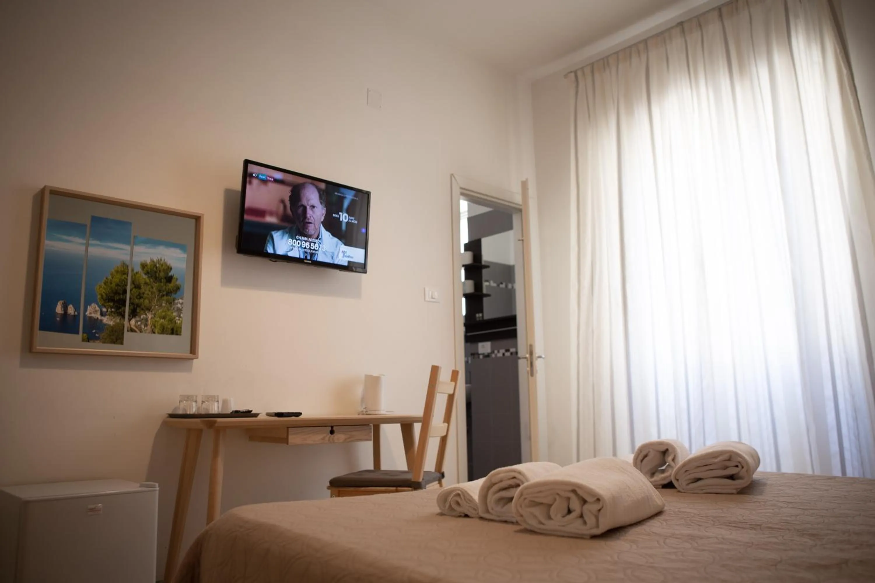 Bathroom, Bed in B&B Salerno Center