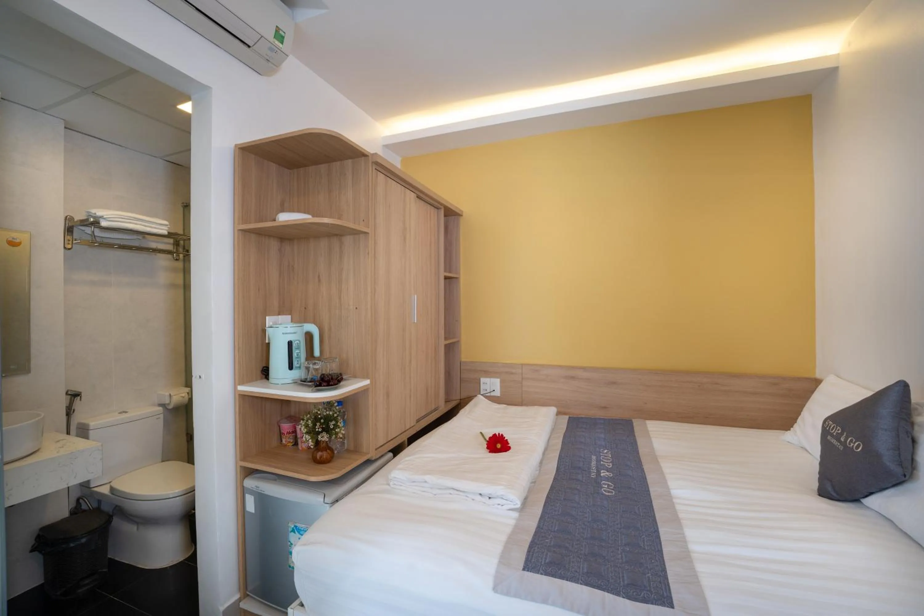 Bed in Stop and Go Boutique Homestay Hue