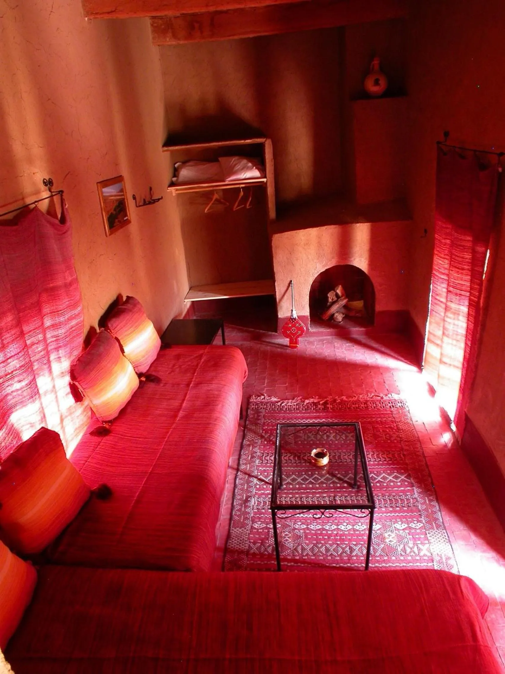Photo of the whole room, Bed in Gite Elkhorbat