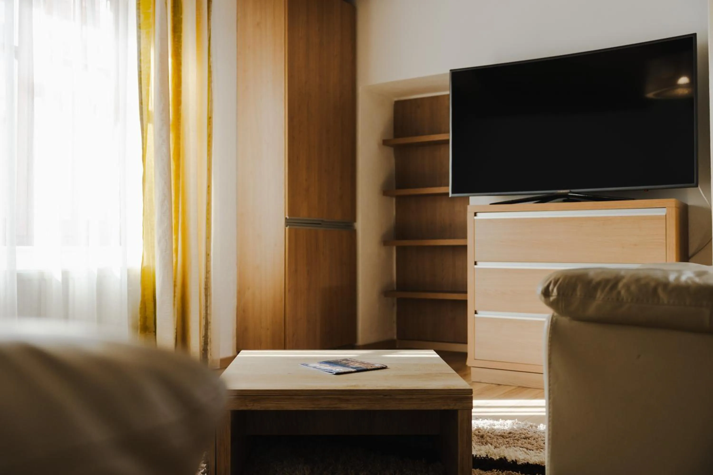 Communal lounge/ TV room in Casa Nicolae Luxury Suites