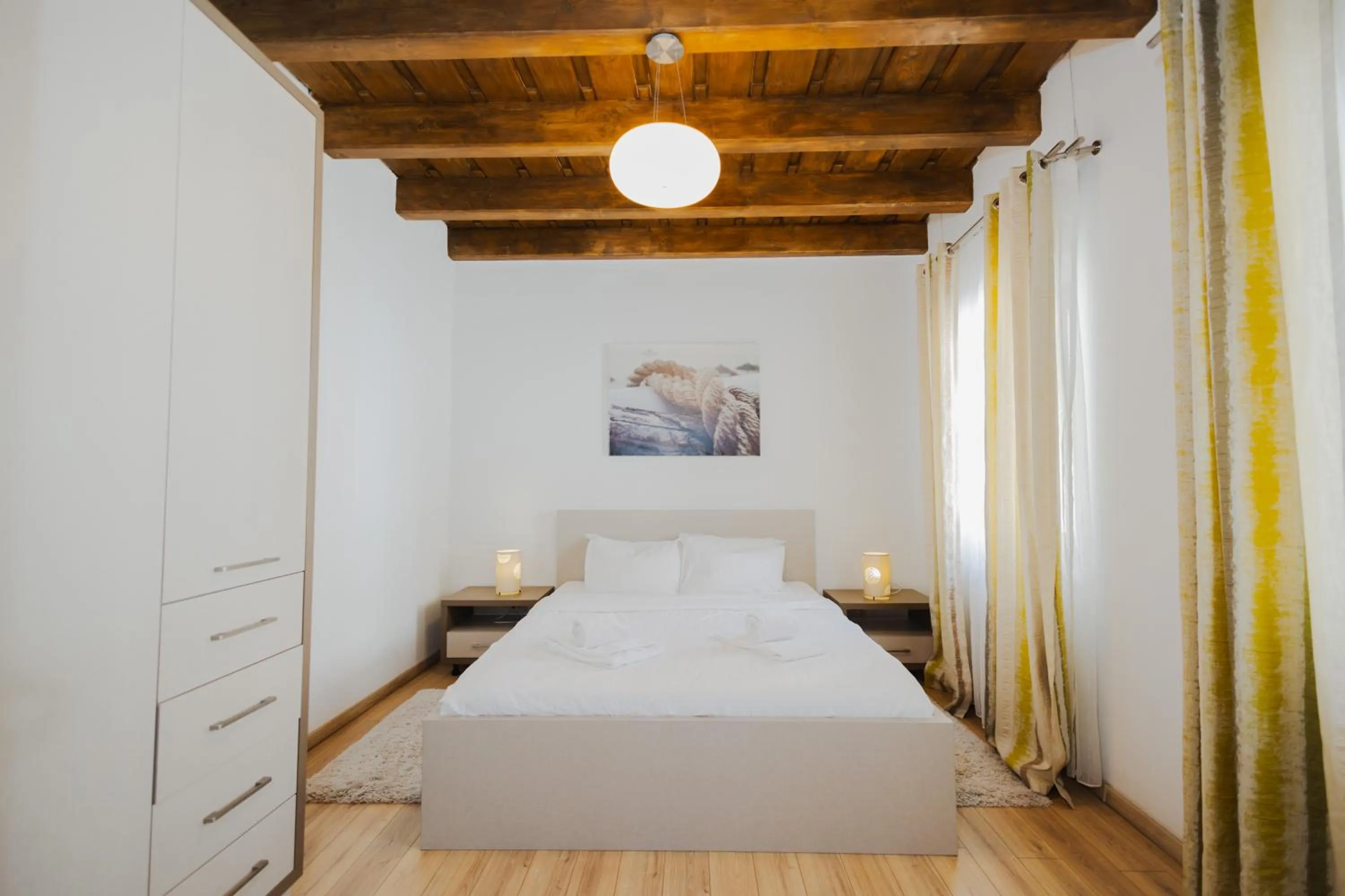 Bed in Casa Nicolae Luxury Suites