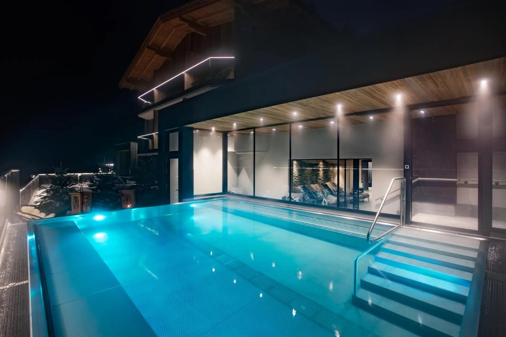 Pool view in Hotel Gappmaier