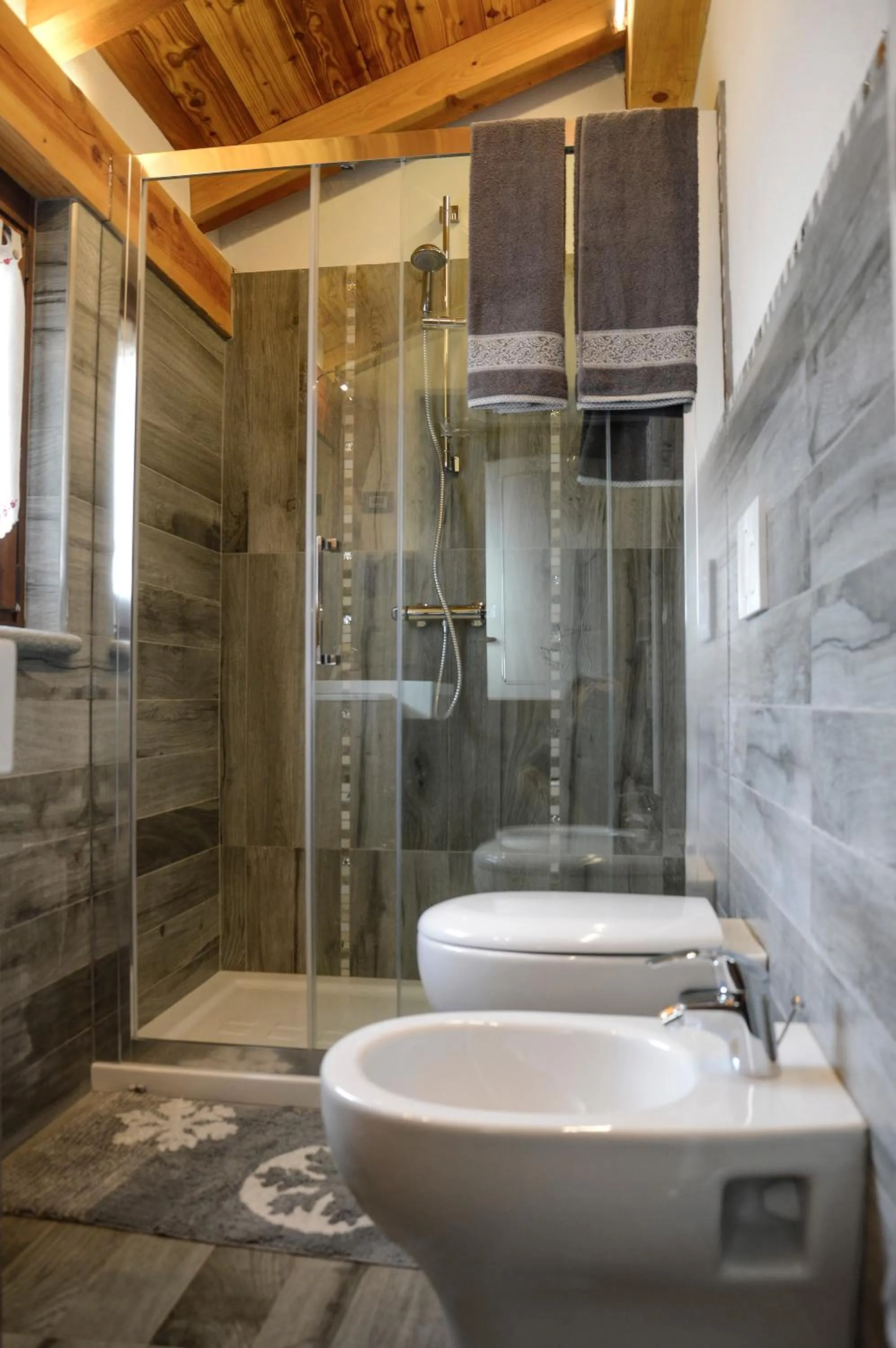 Bathroom in Au Coin Du Chateau