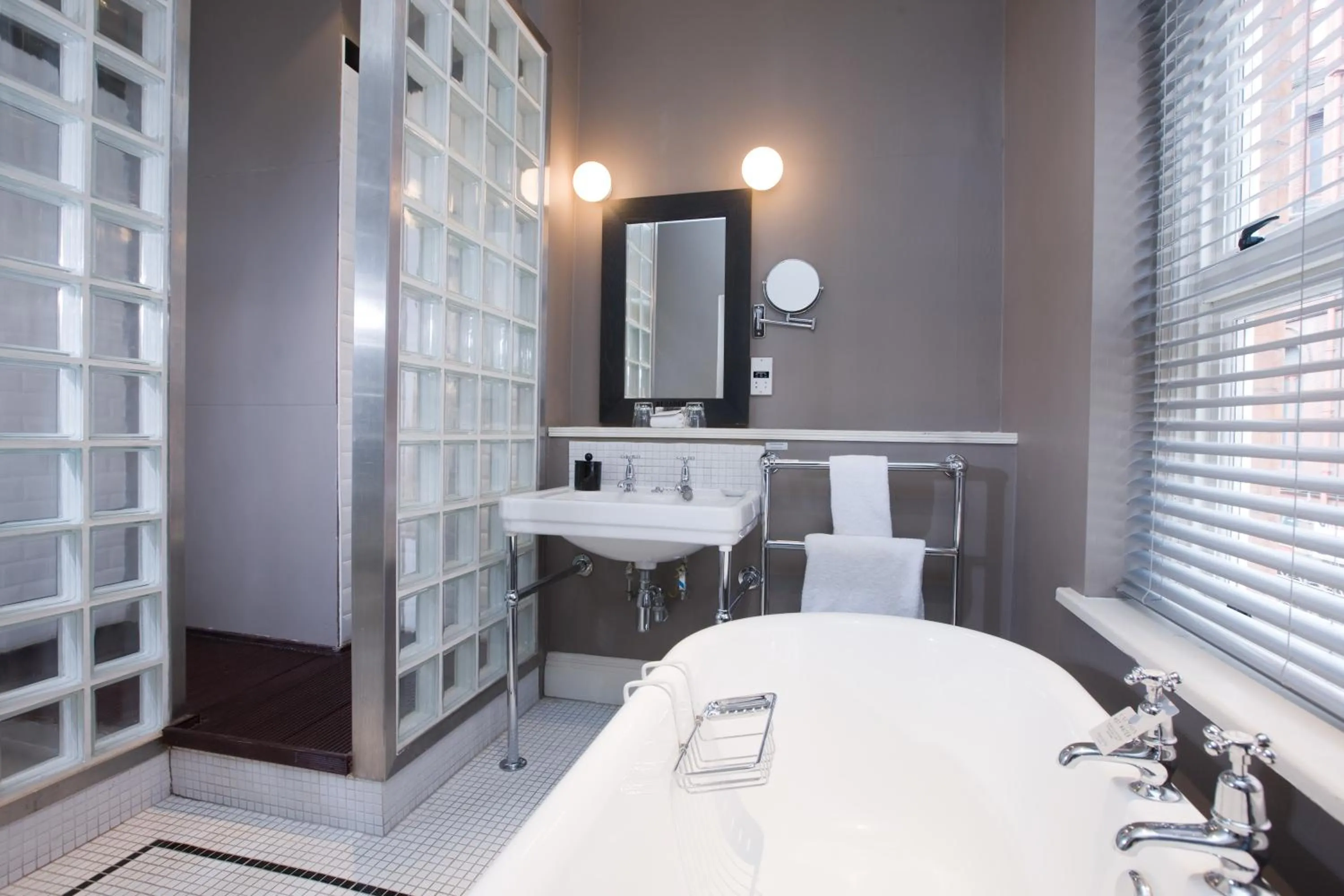 Bathroom in Hotel du Vin Birmingham