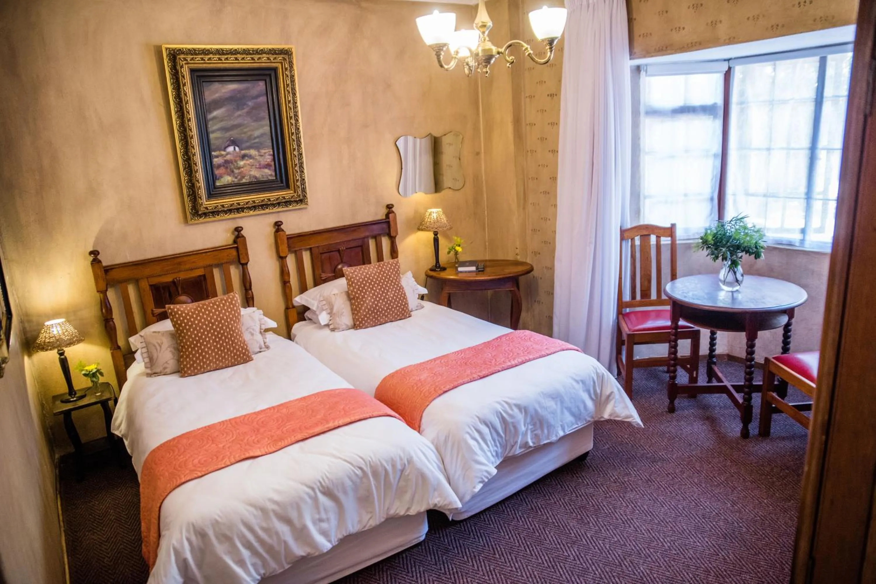 Photo of the whole room, Bed in 5th Avenue Gooseberry Guest House