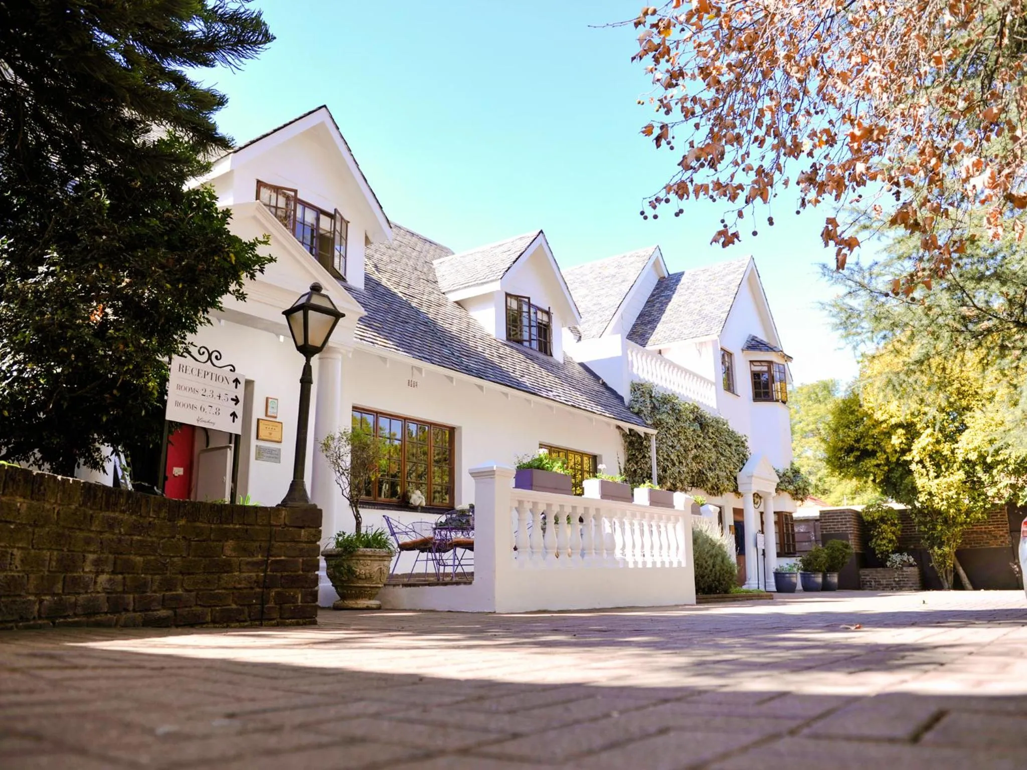 Property building in 5th Avenue Gooseberry Guest House