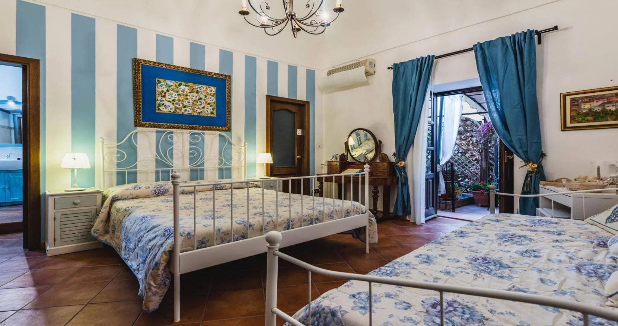 Bedroom, Bed in Dream Holiday Ortigia