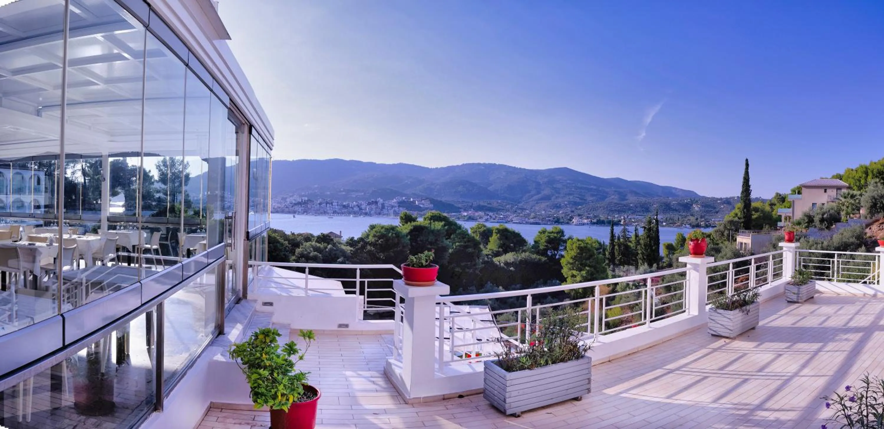 Patio in Hotel Punta